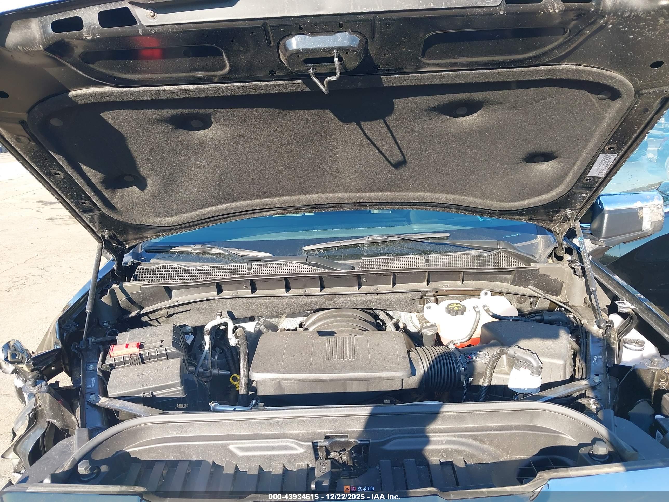 GMC SIERRA image 10