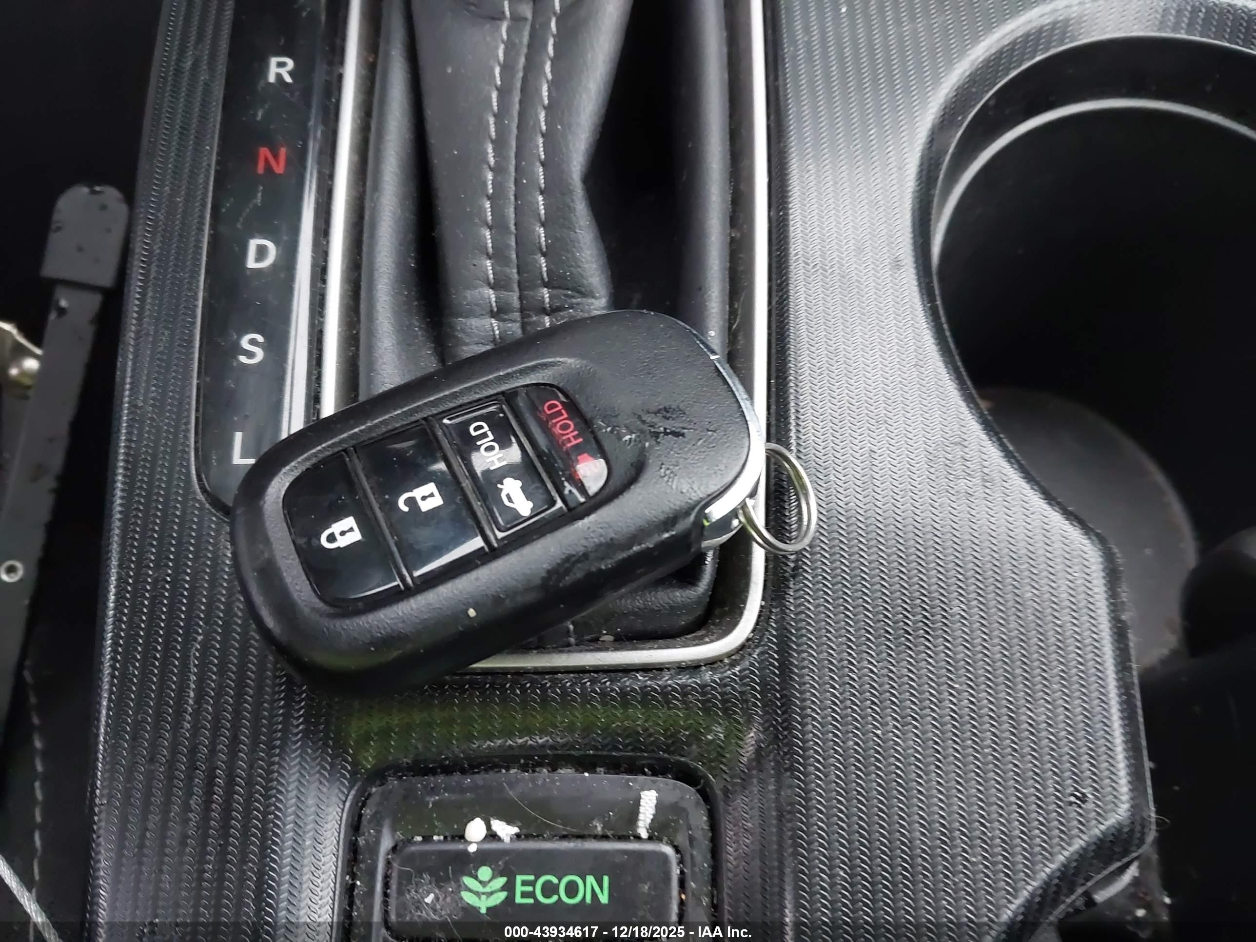 HONDA CIVIC image 11