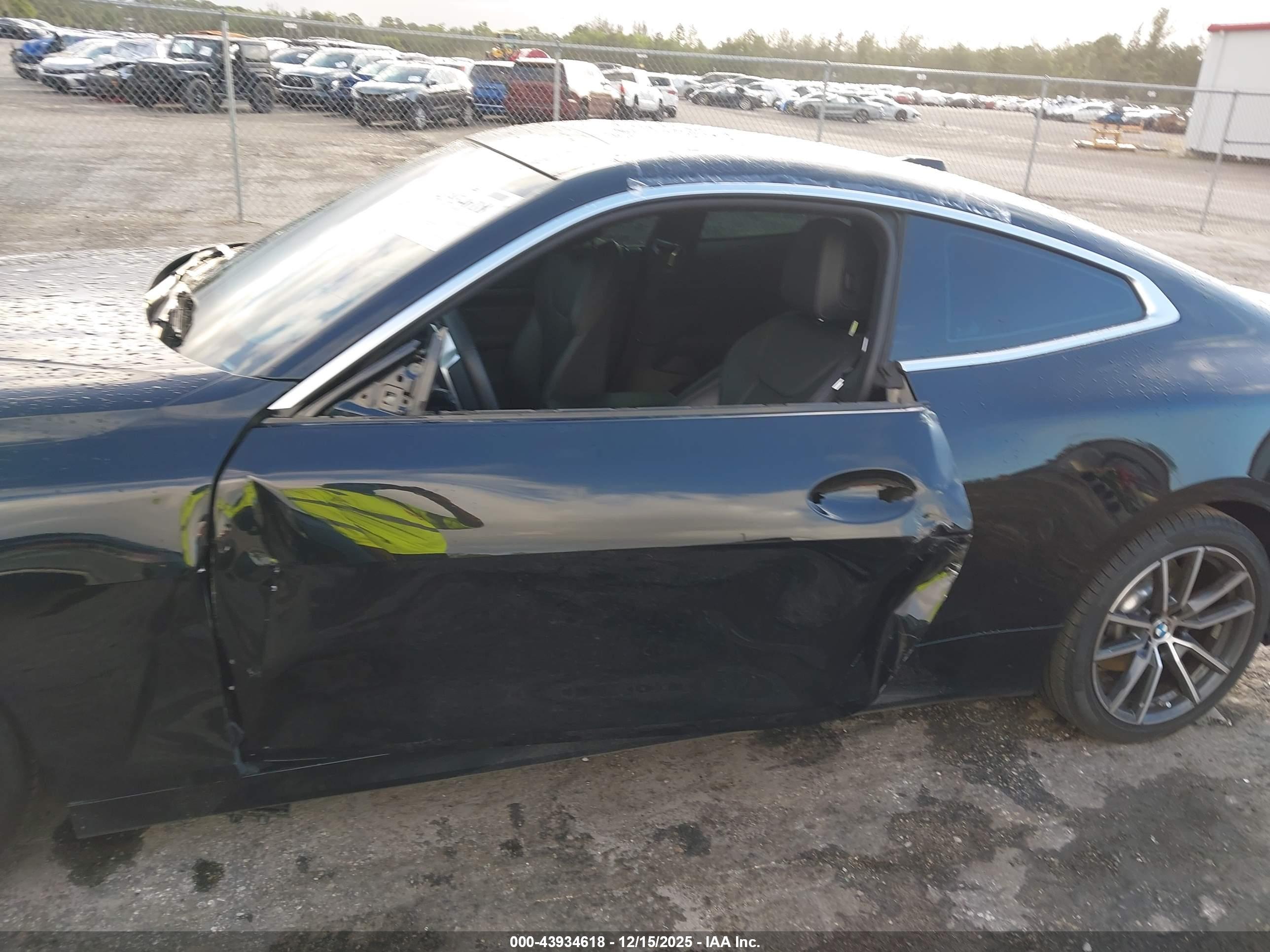 BMW 430I image 6