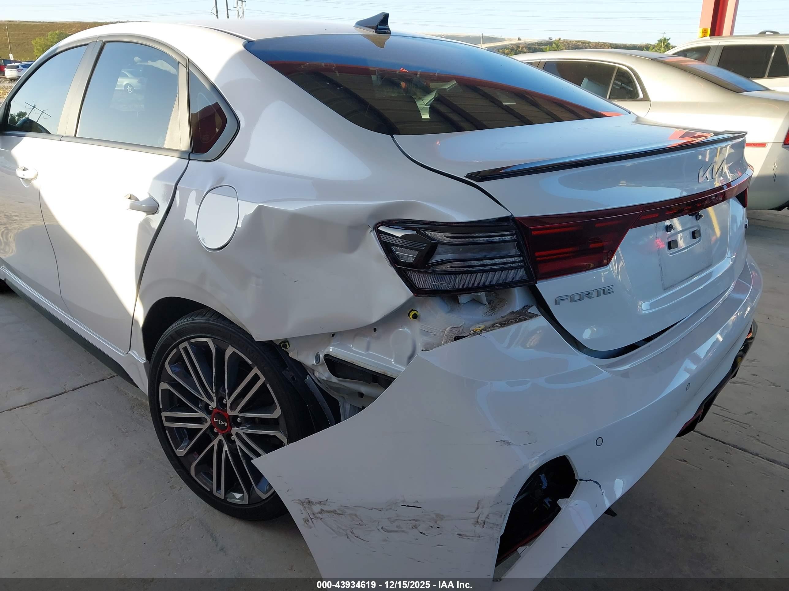 KIA FORTE image 6