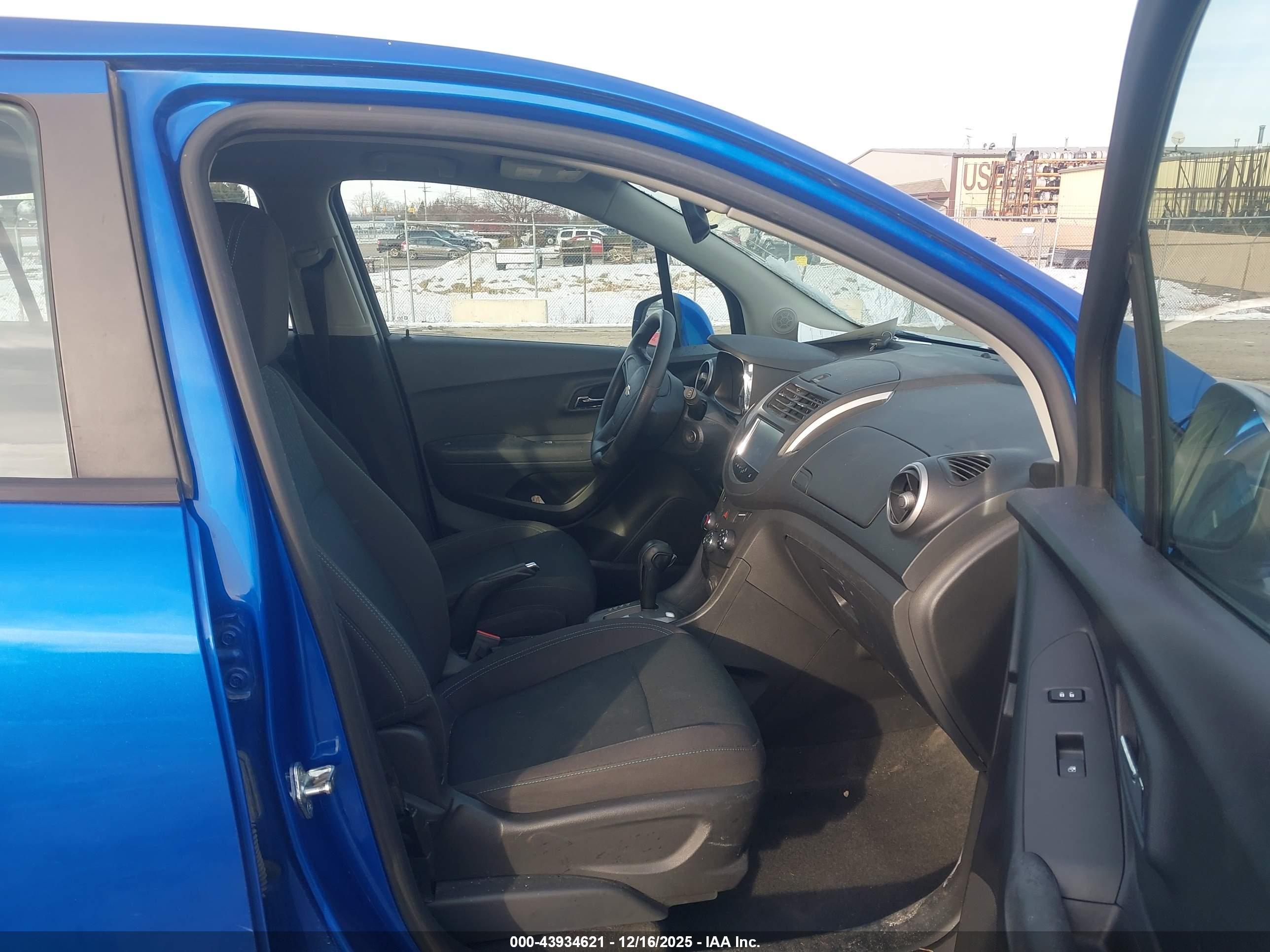 CHEVROLET TRAX image 5