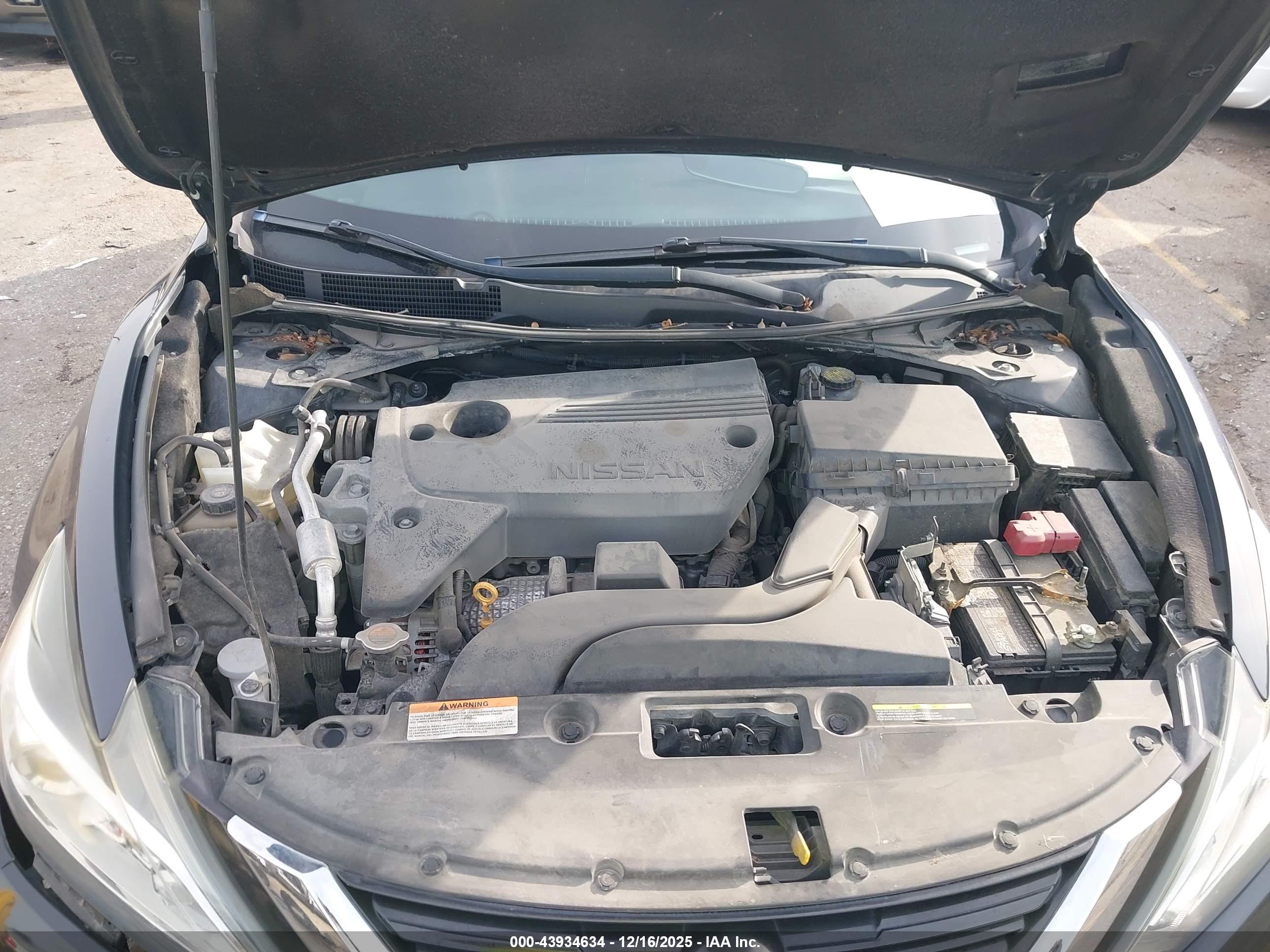 NISSAN ALTIMA image 10