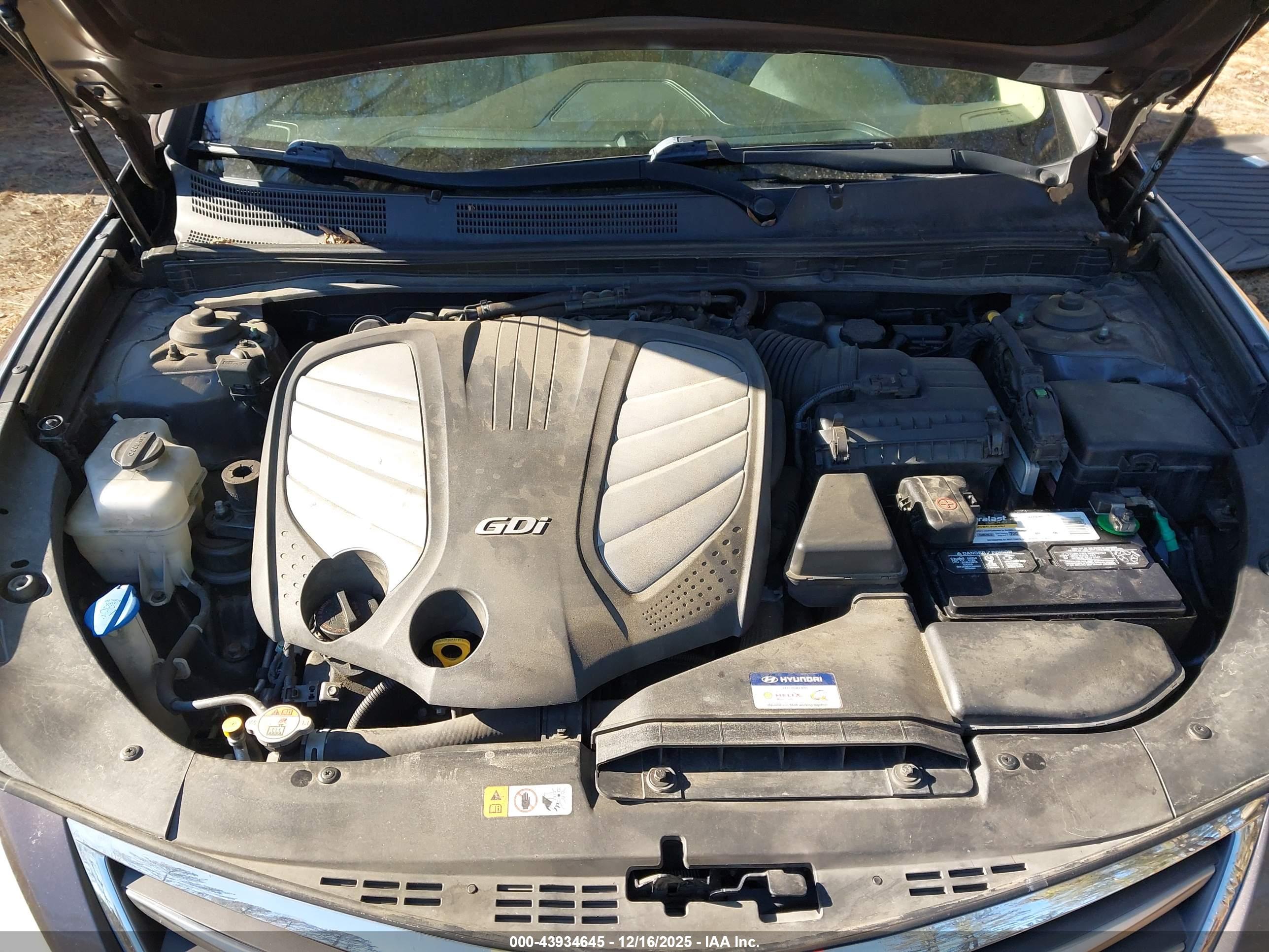 HYUNDAI AZERA image 10
