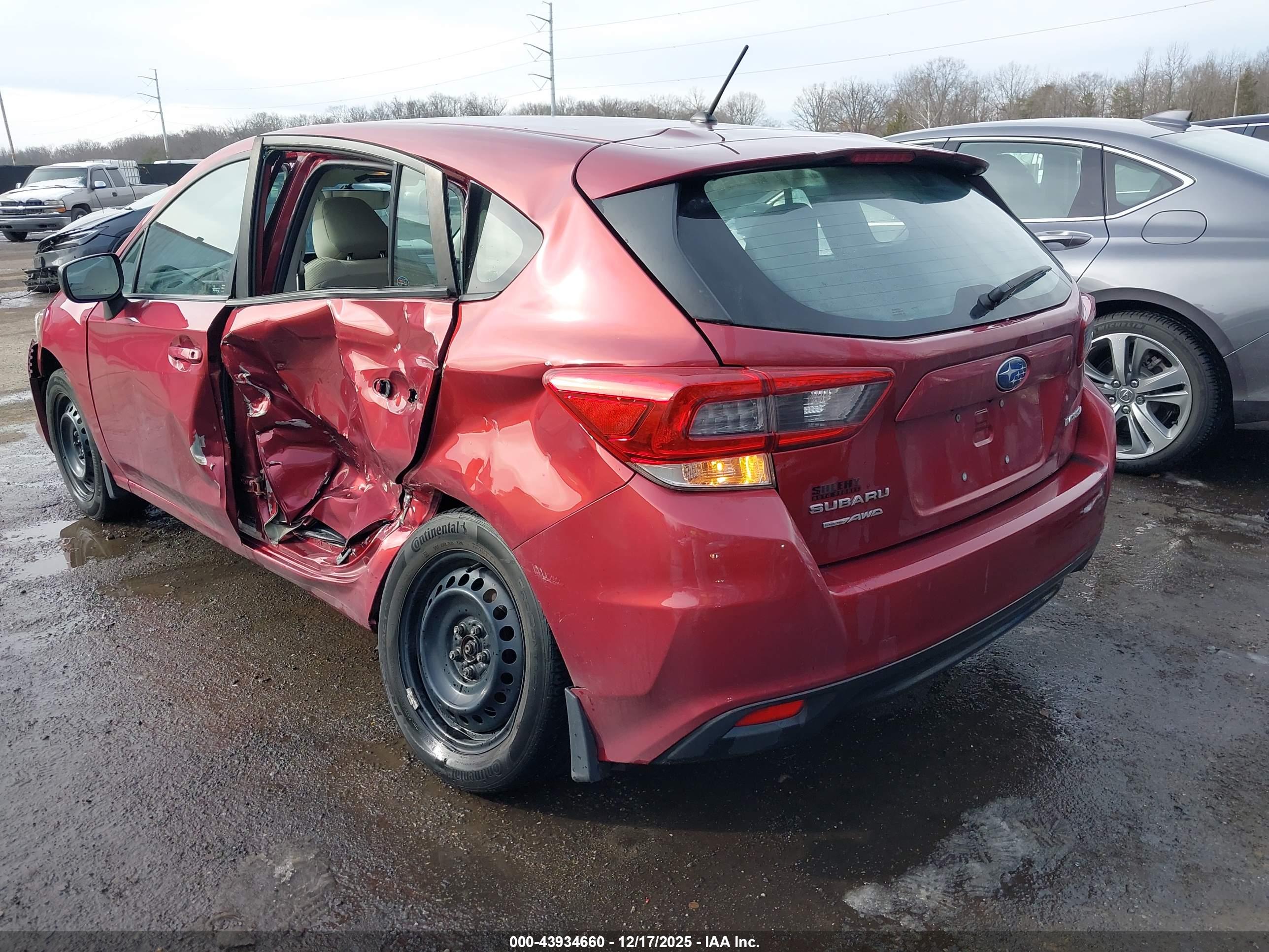 SUBARU IMPREZA image 3