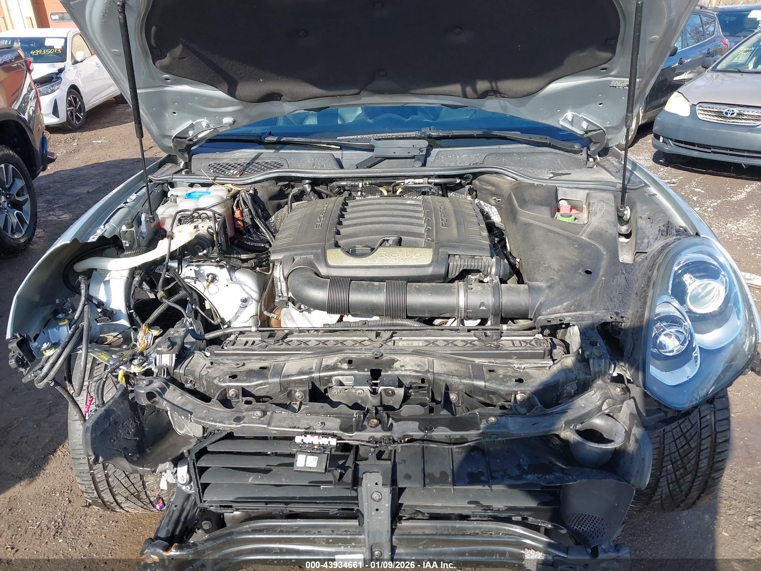 PORSCHE CAYENNE image 10