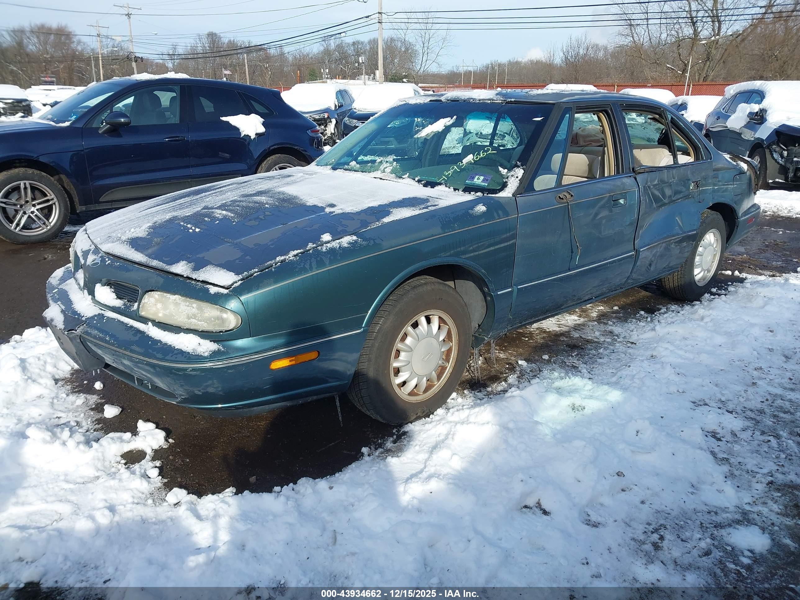 OLDSMOBILE EIGHTY-EIGHT image 2