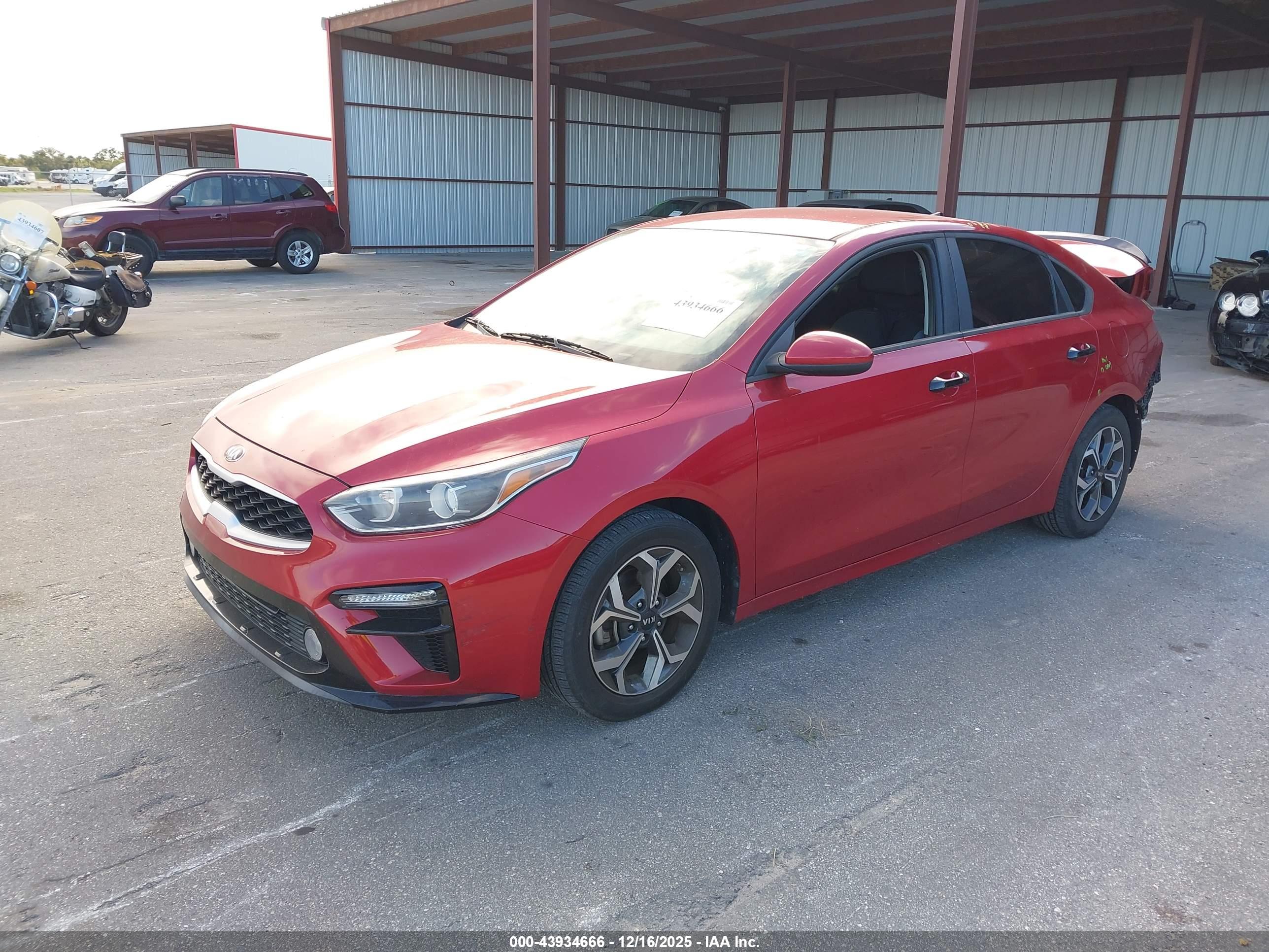 KIA FORTE image 2