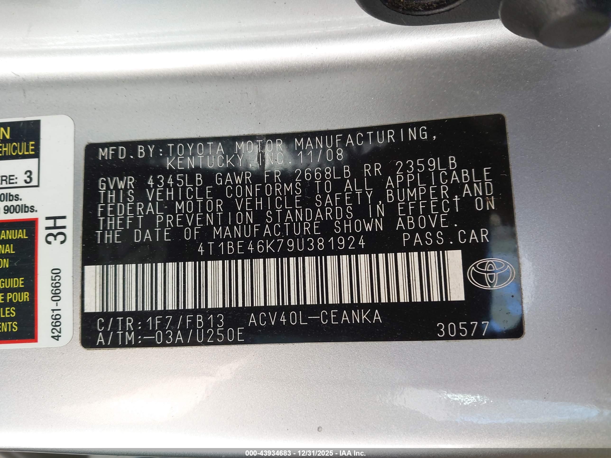 TOYOTA CAMRY image 9