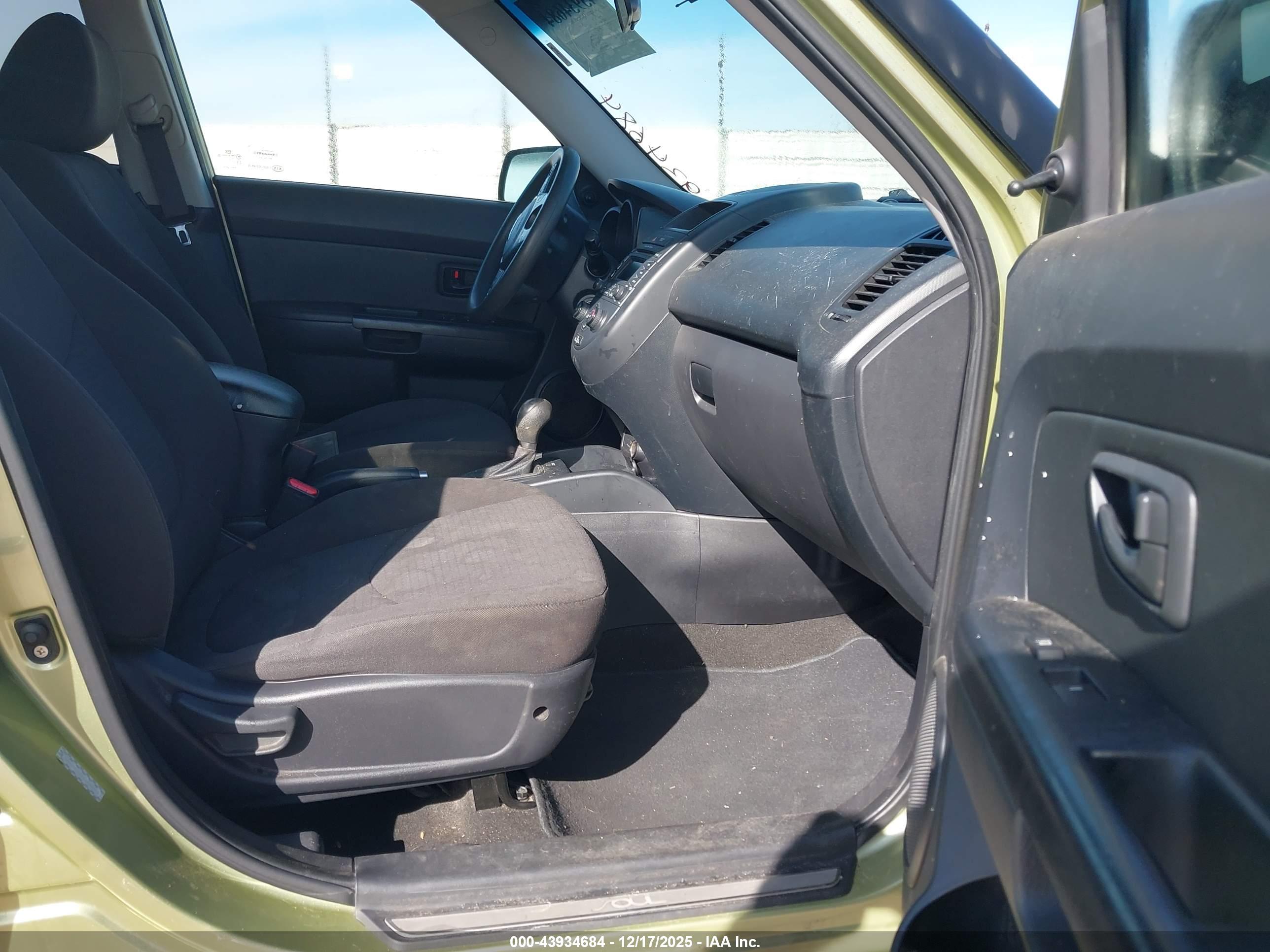 KIA SOUL image 5