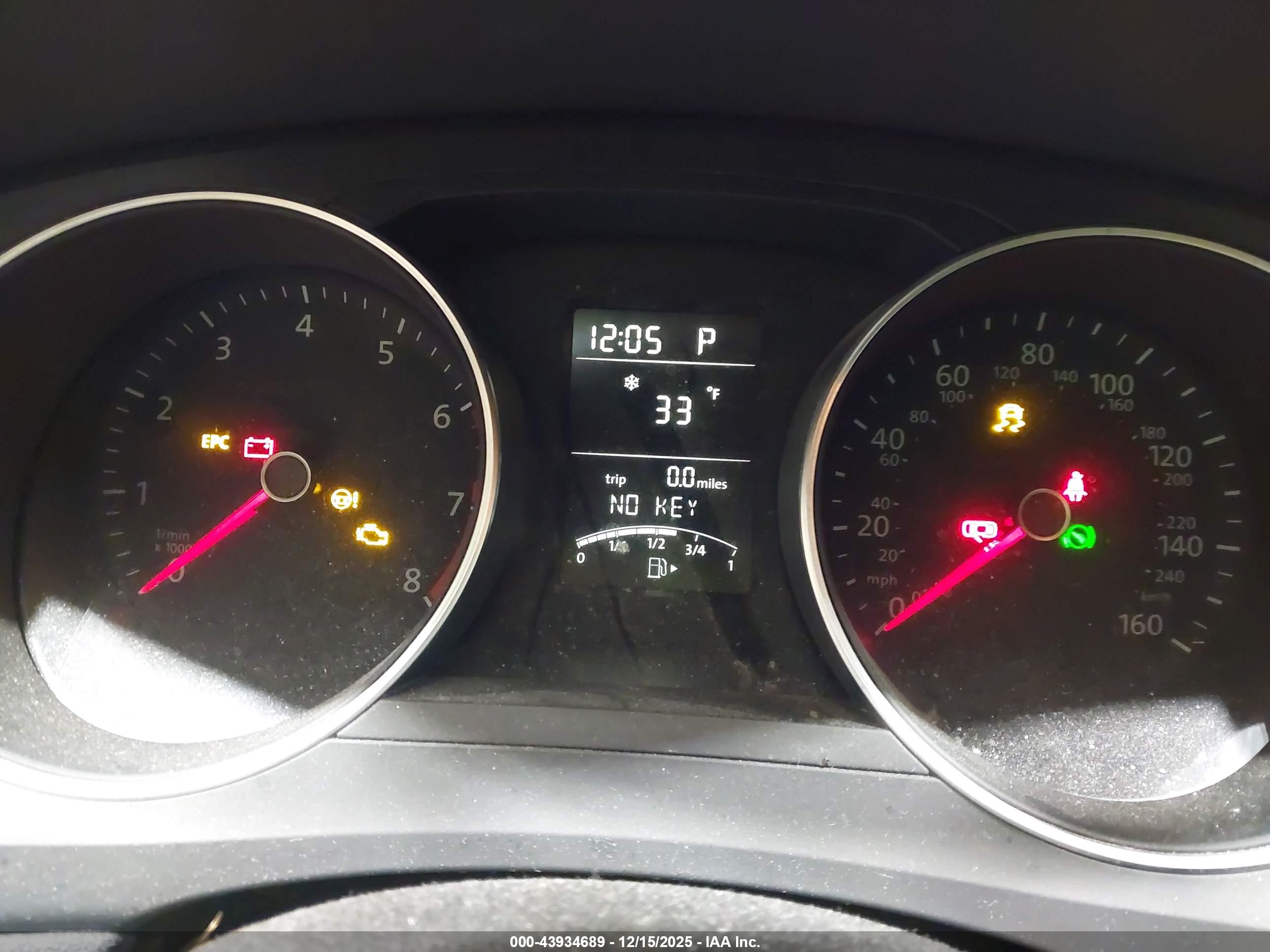VOLKSWAGEN JETTA image 7