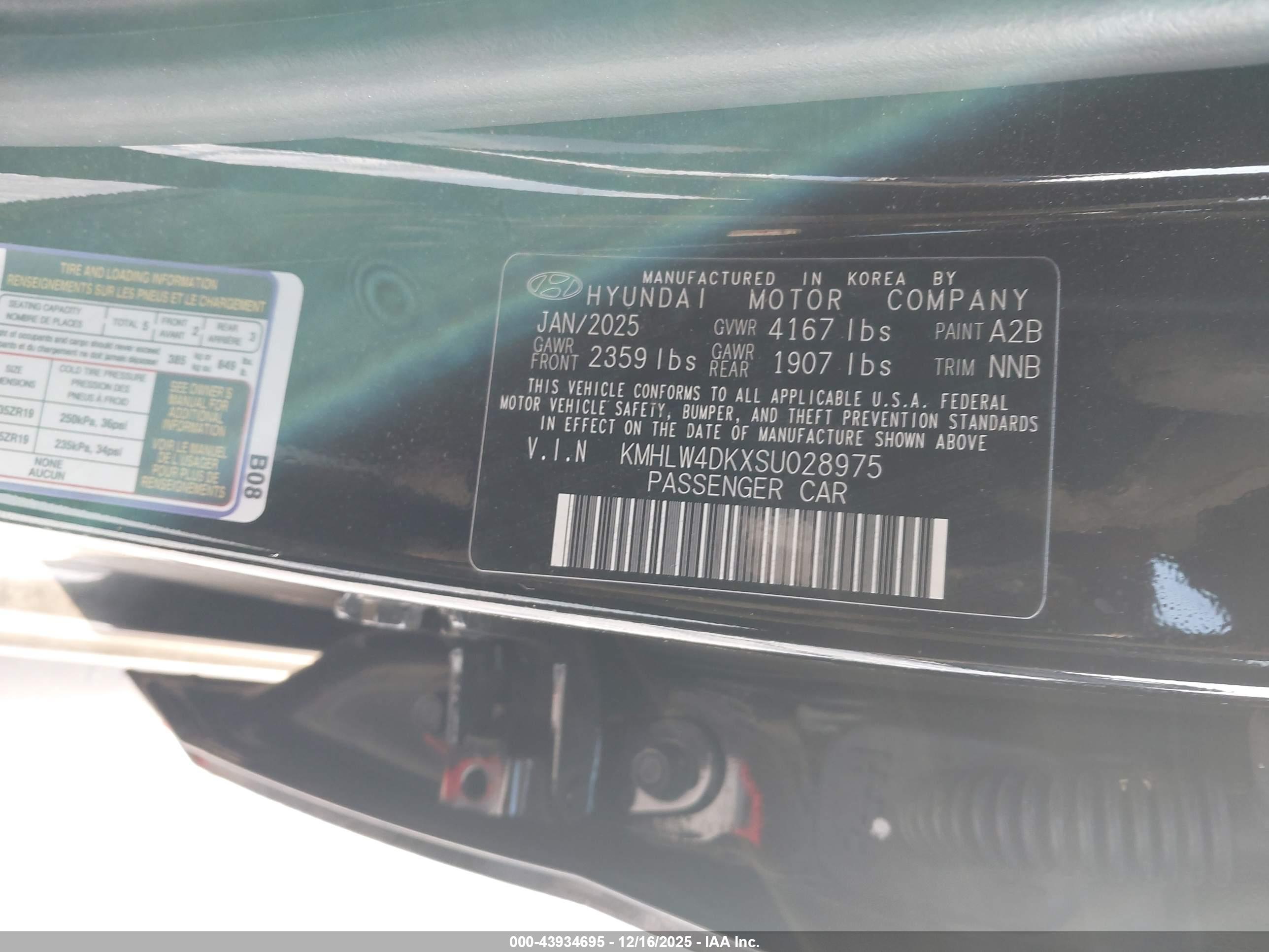 HYUNDAI ELANTRA image 9