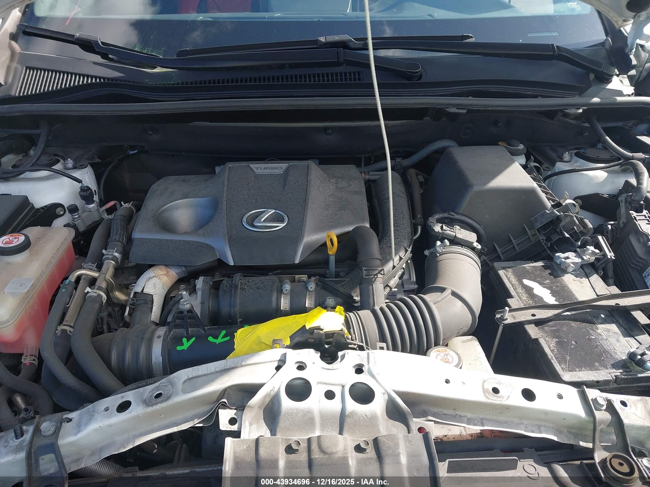 LEXUS NX image 10