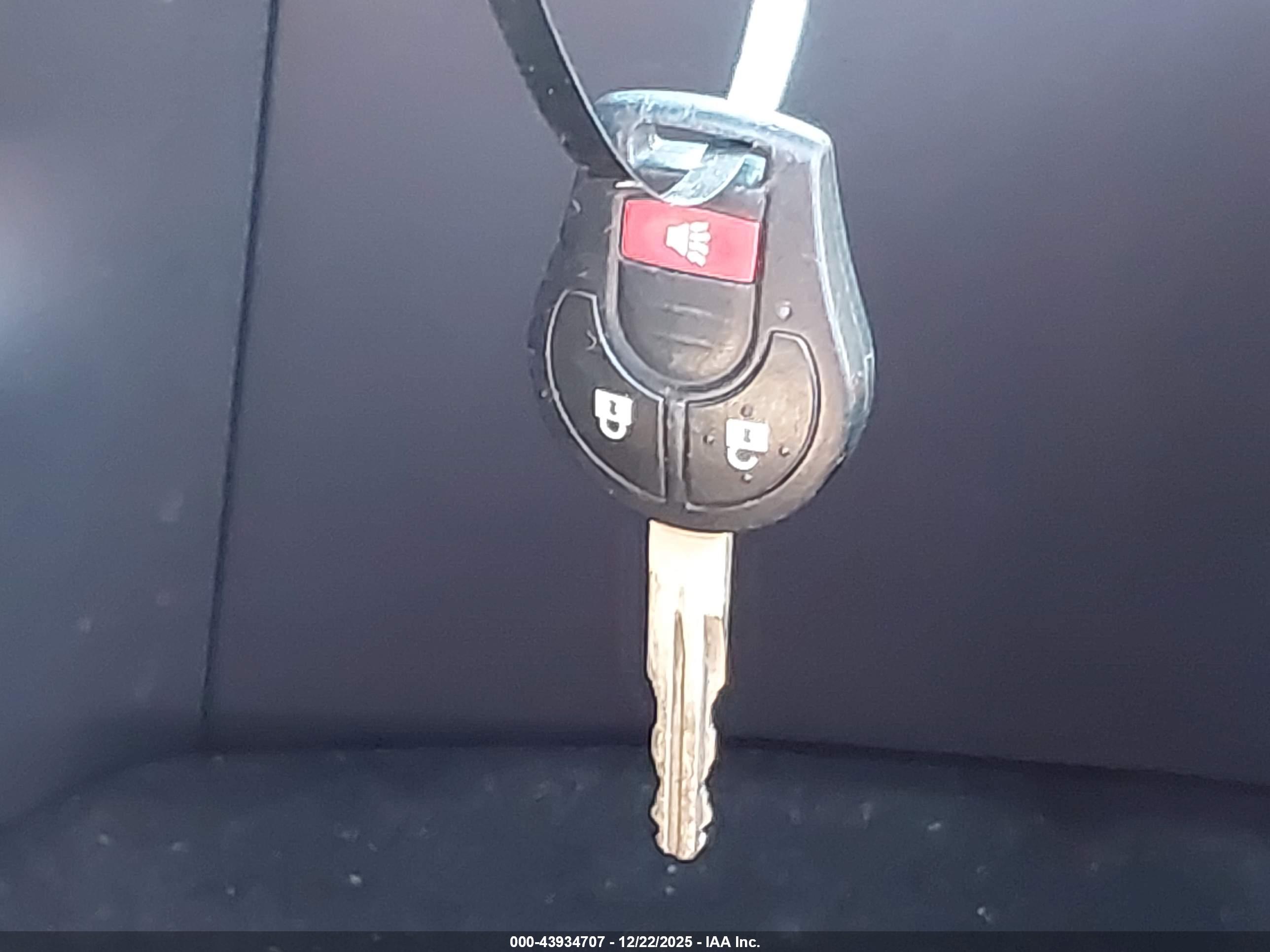 NISSAN ROGUE image 11