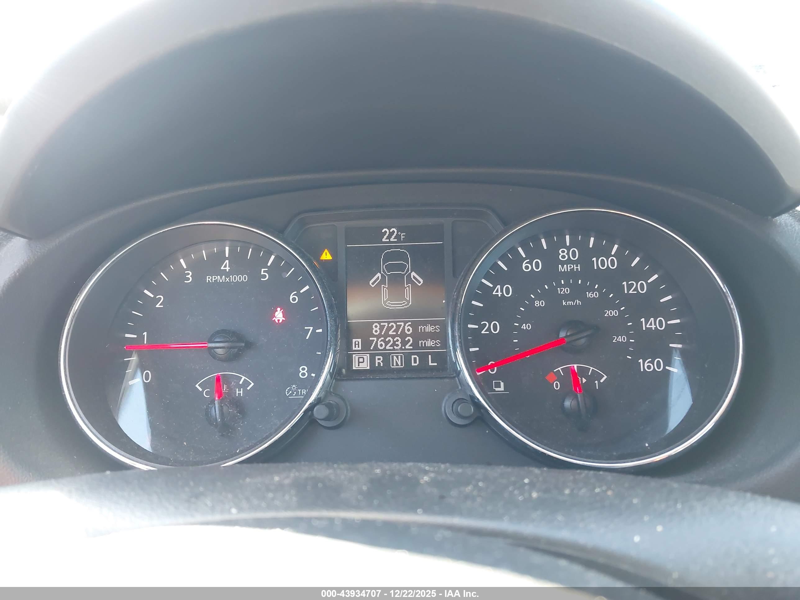 NISSAN ROGUE image 7