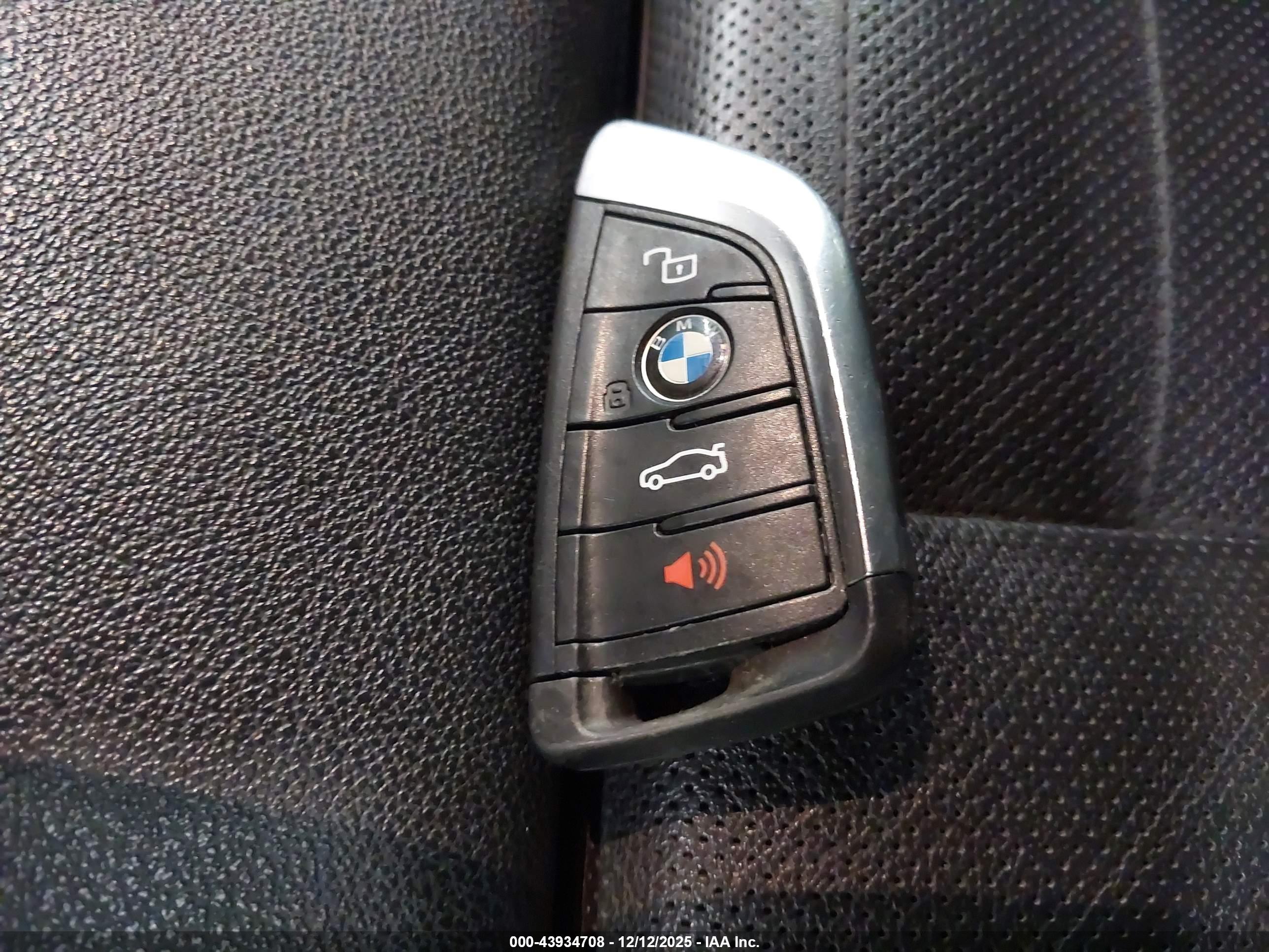 BMW X3 image 11
