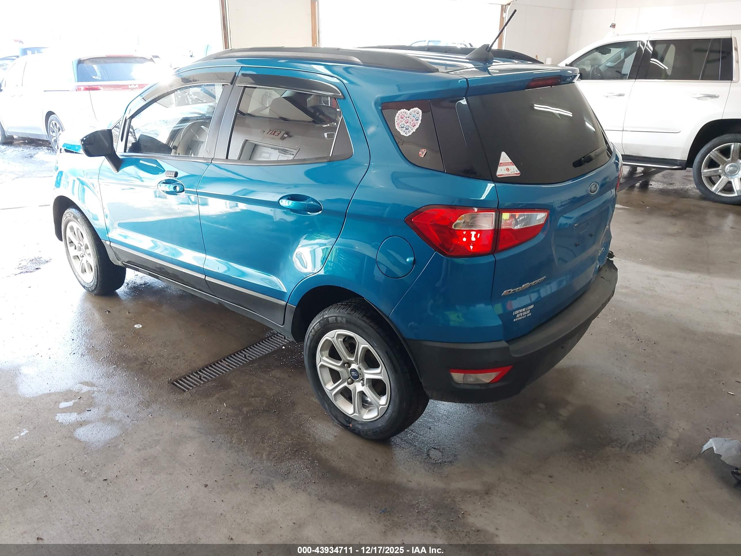FORD ECOSPORT image 3