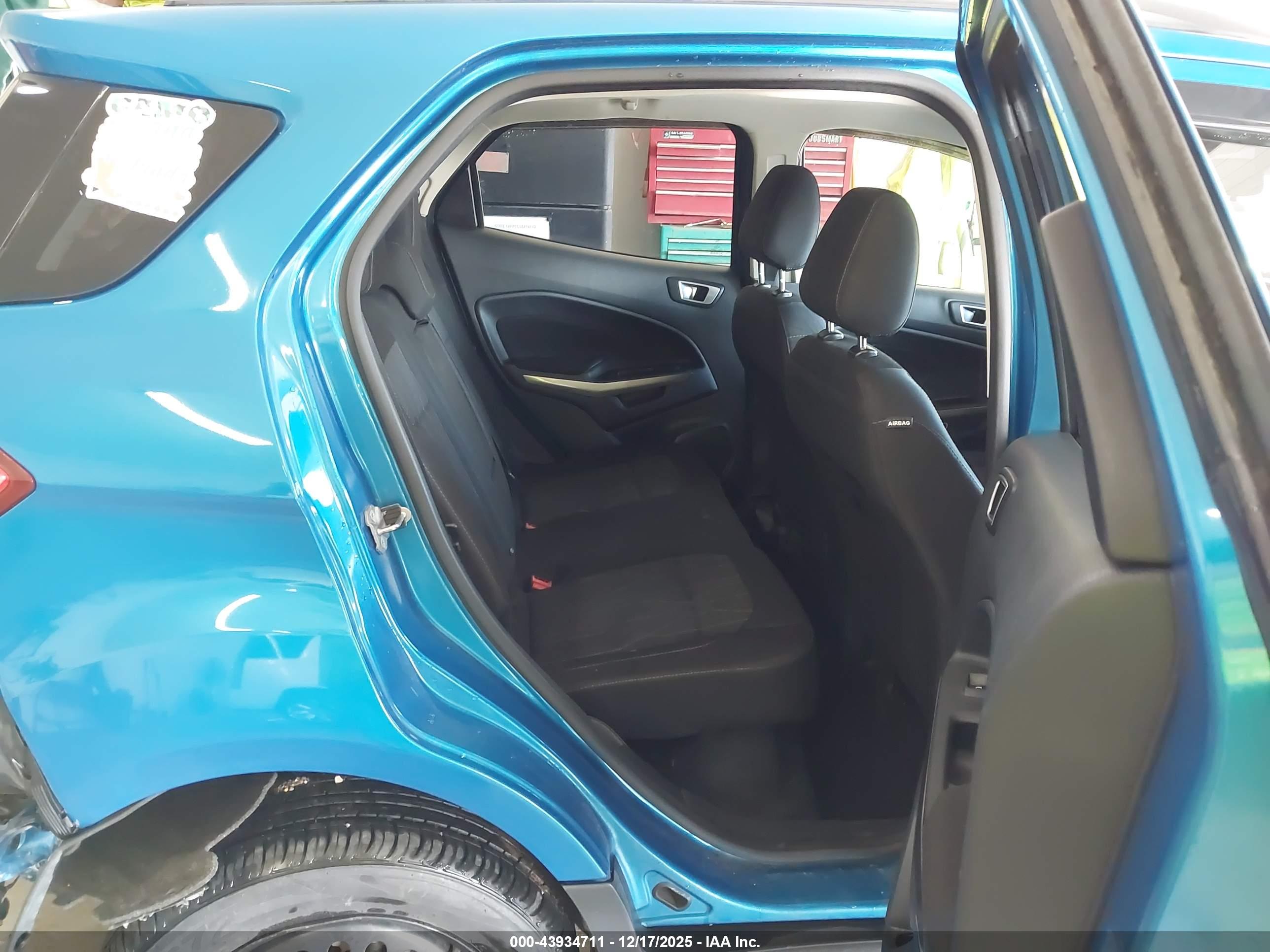 FORD ECOSPORT image 8