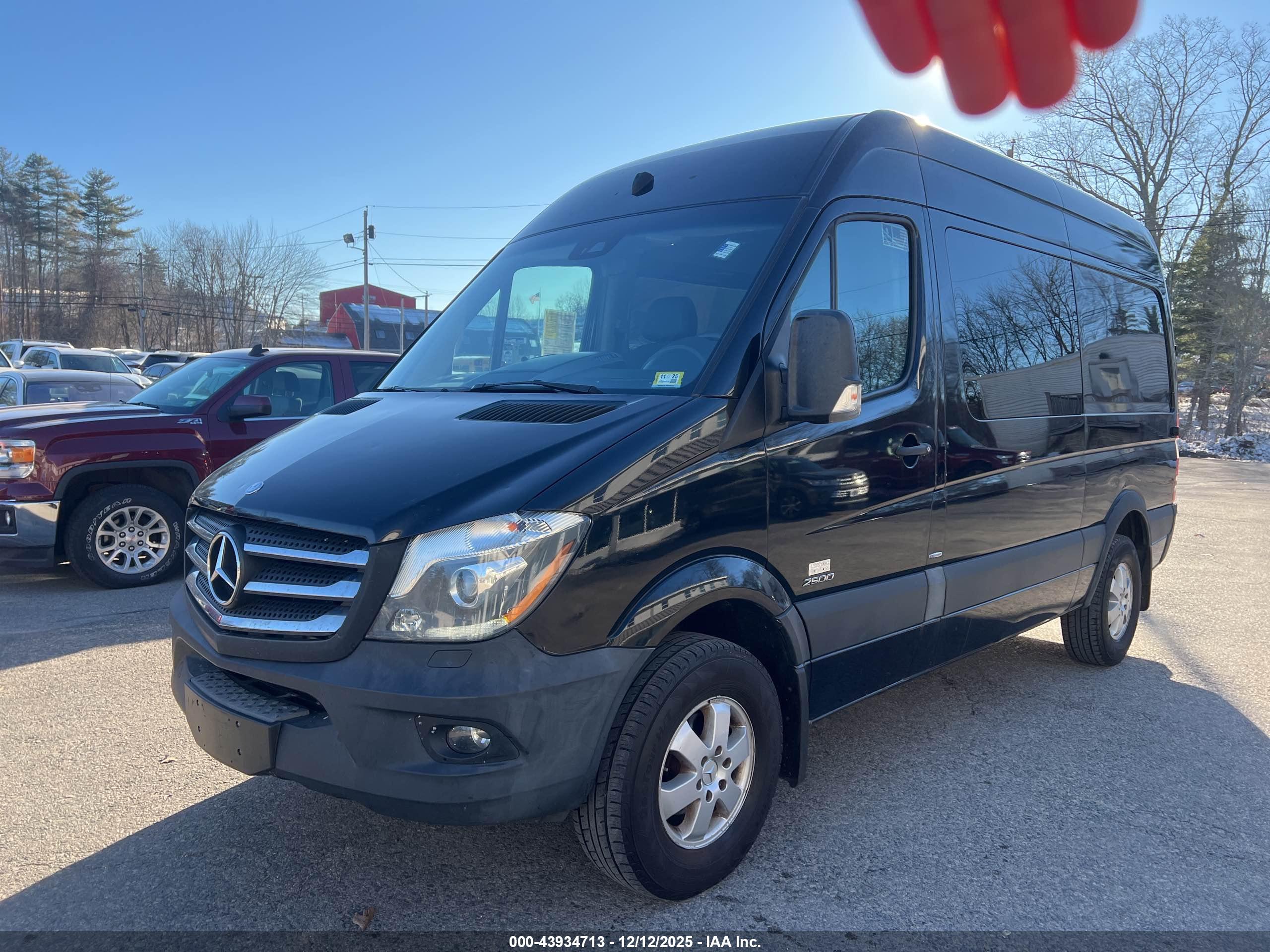 MERCEDES-BENZ SPRINTER image 2