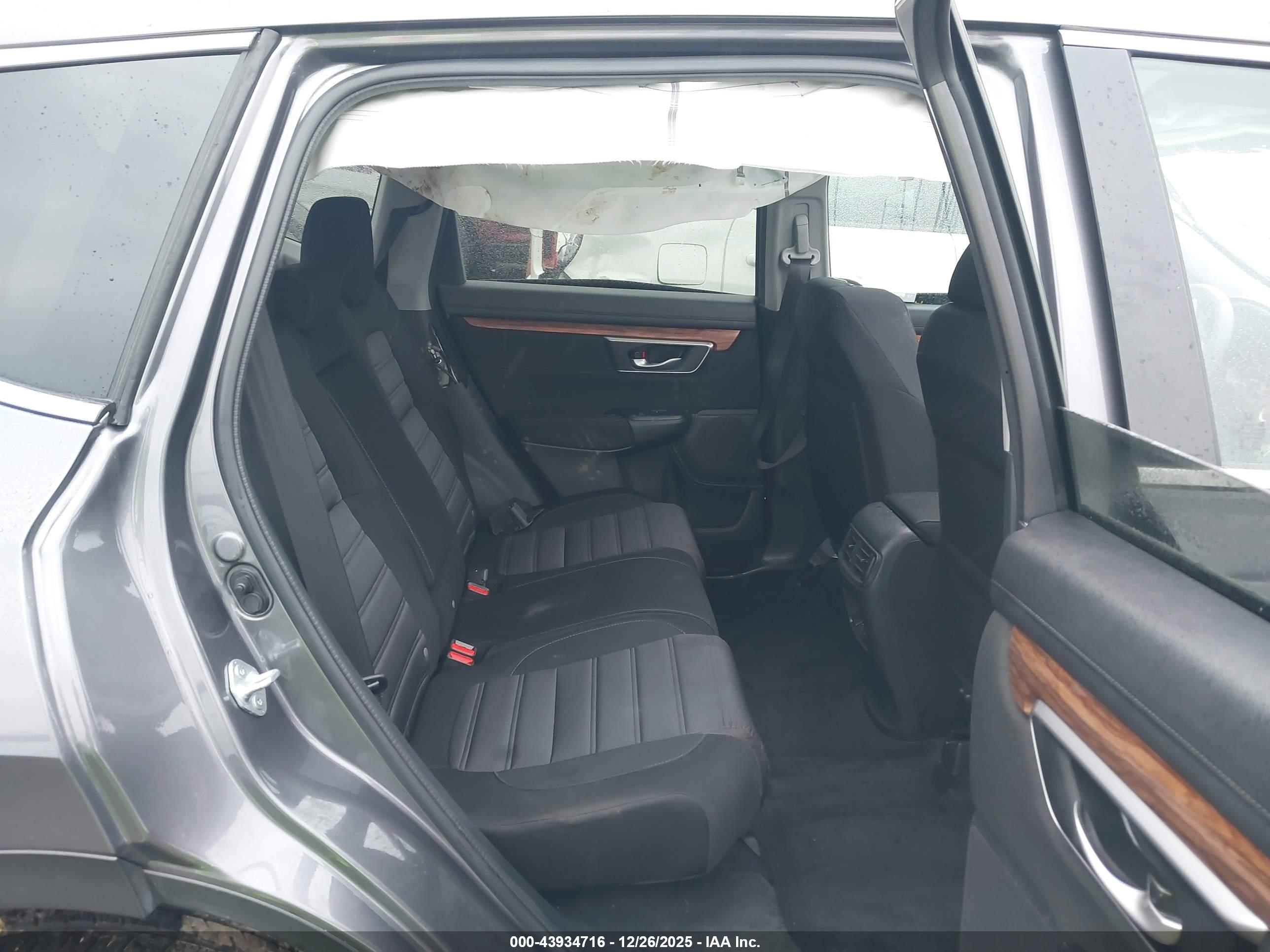 HONDA CR-V image 8