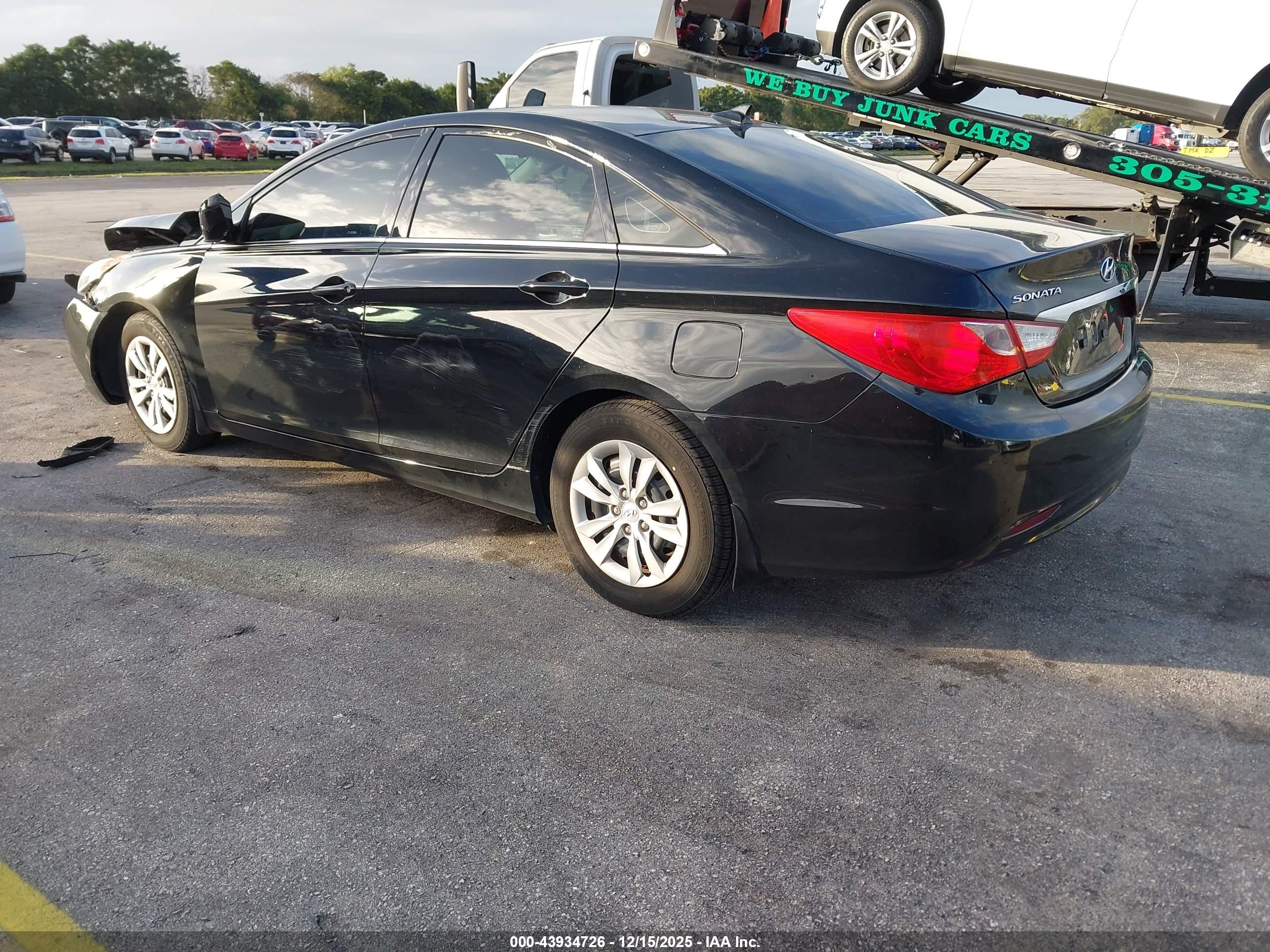 HYUNDAI SONATA image 3