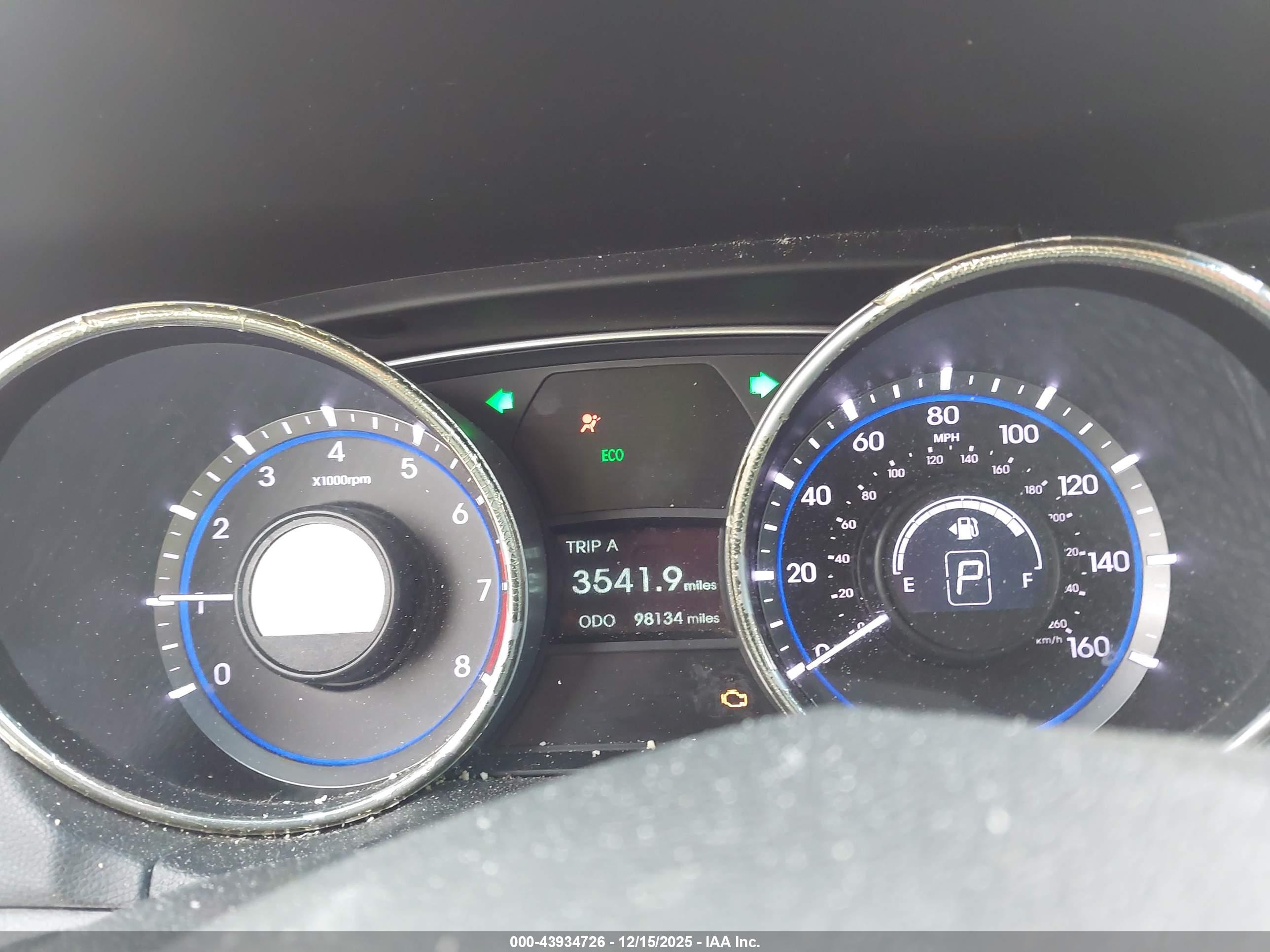 HYUNDAI SONATA image 7