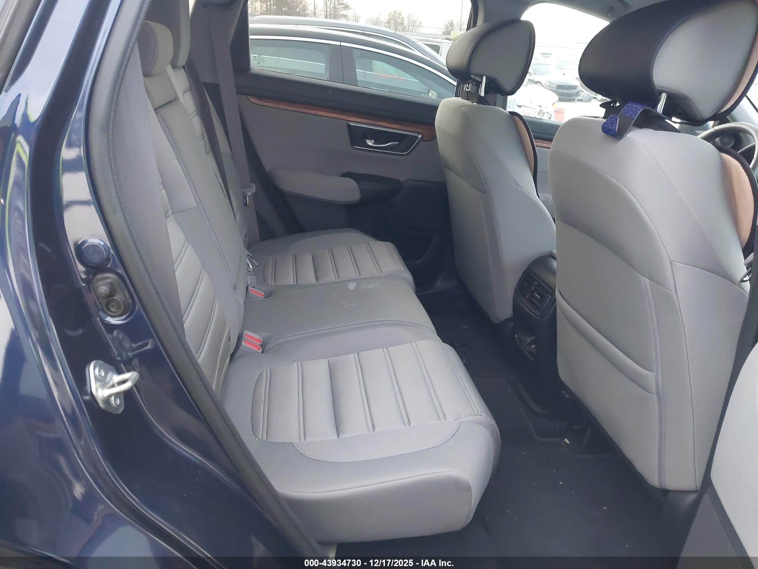 HONDA CR-V image 8