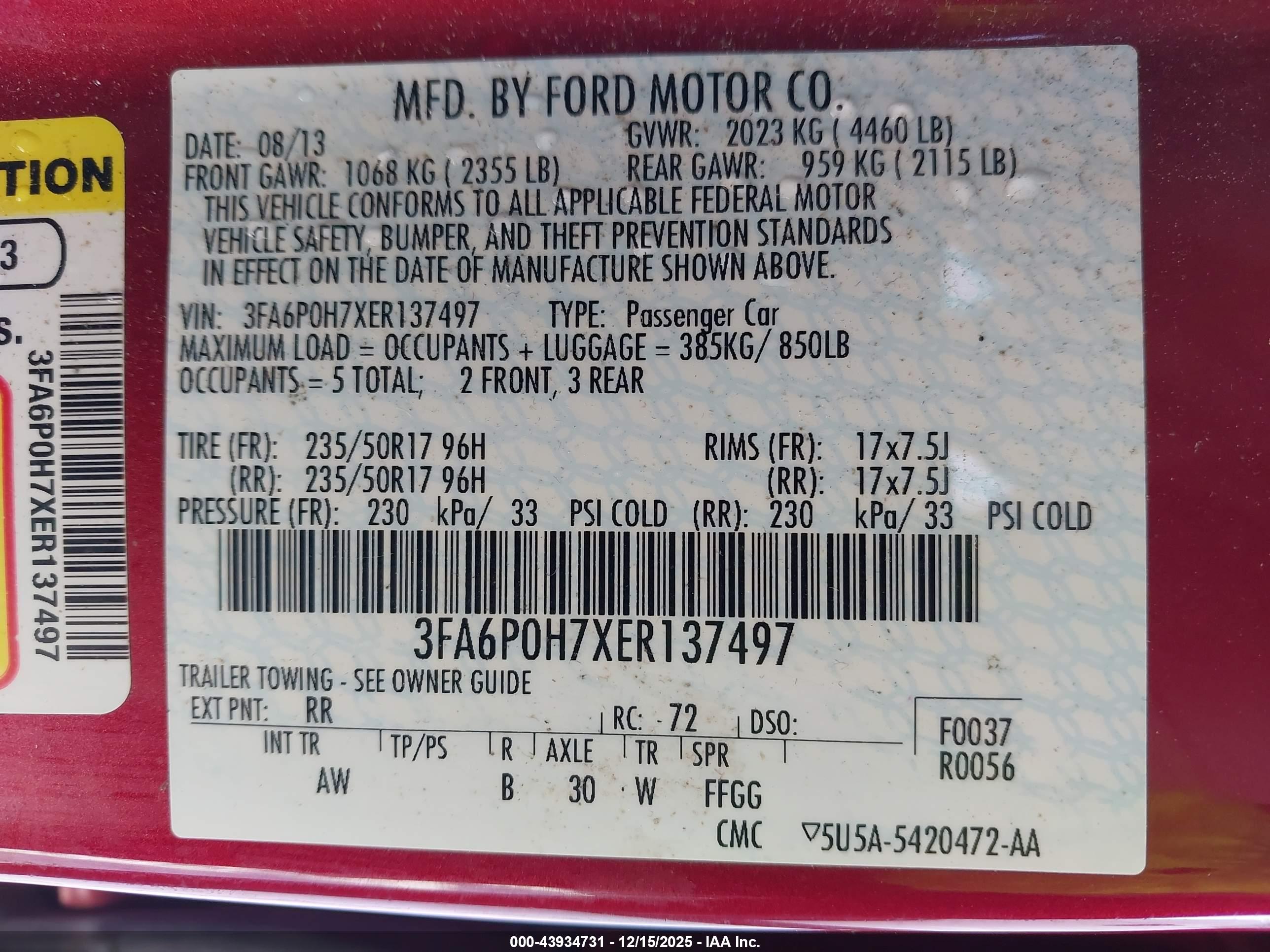 FORD FUSION image 9