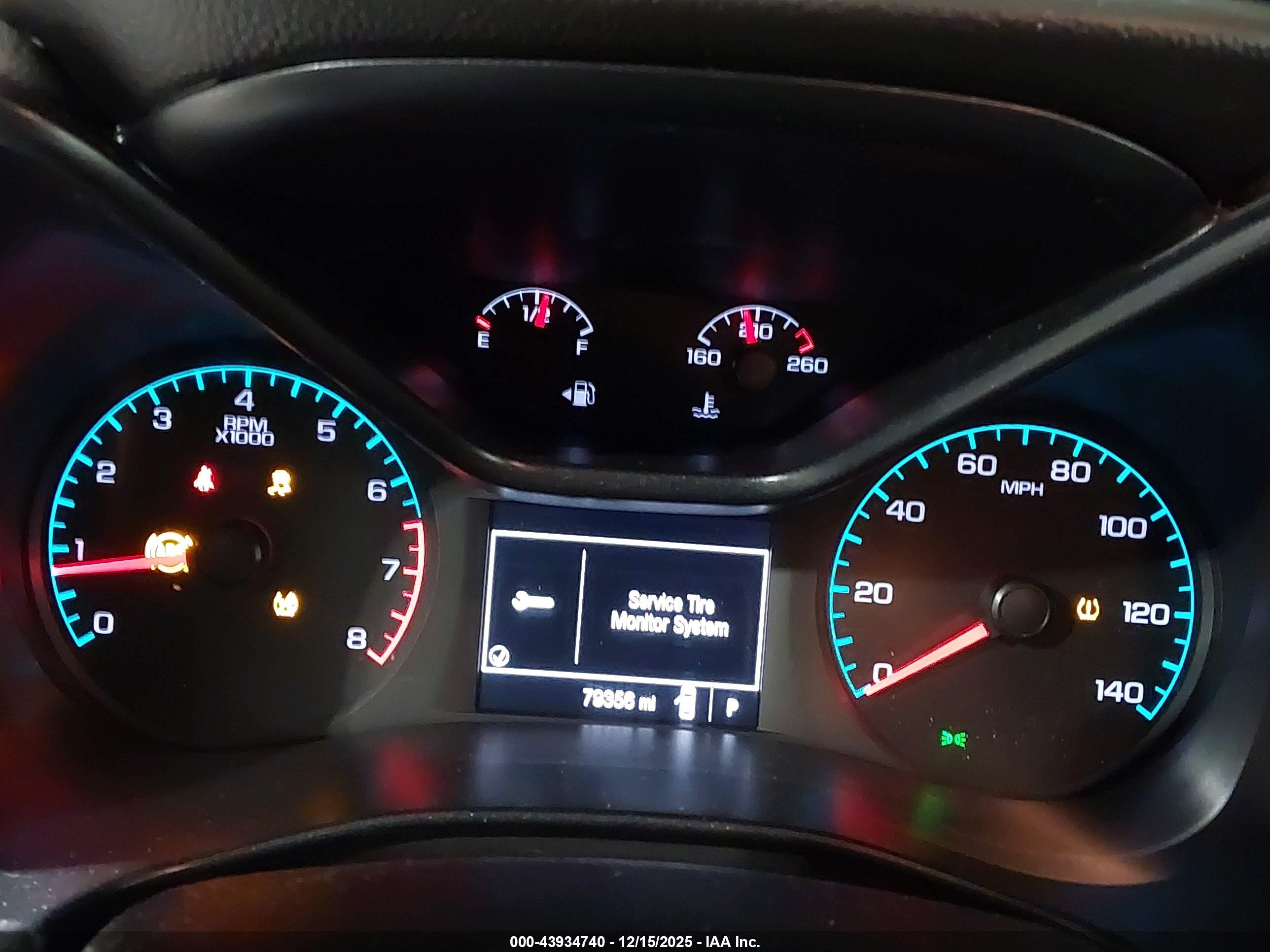 CHEVROLET COLORADO image 7