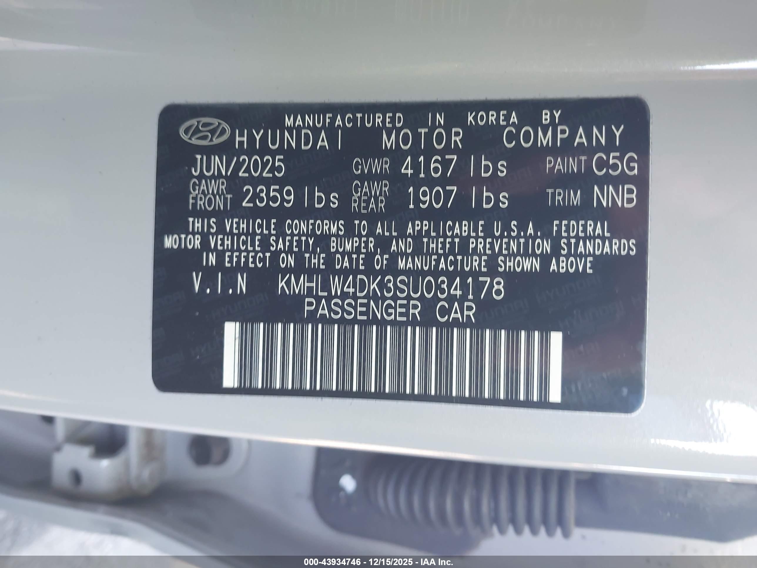 HYUNDAI ELANTRA image 9
