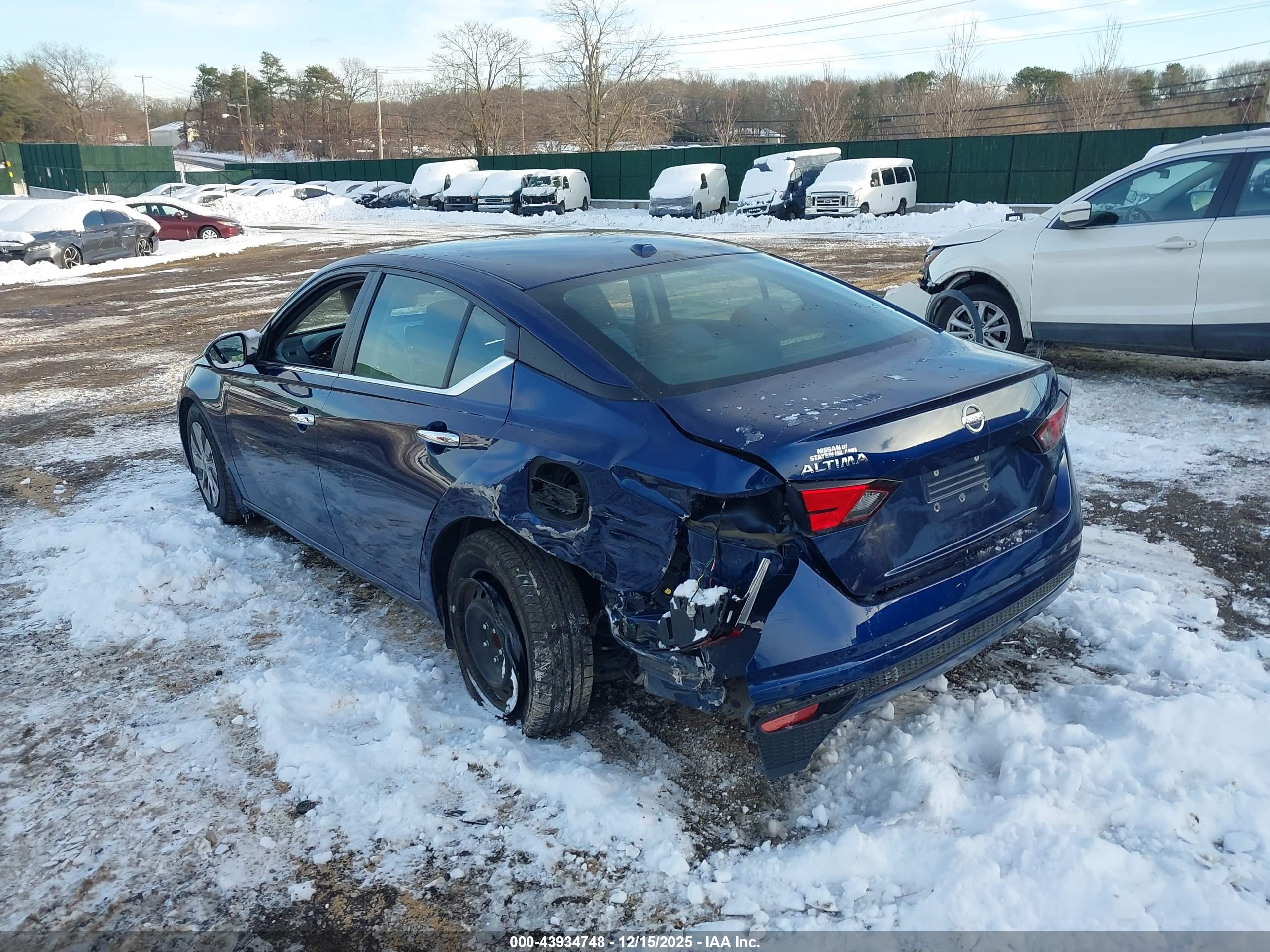 NISSAN ALTIMA image 3