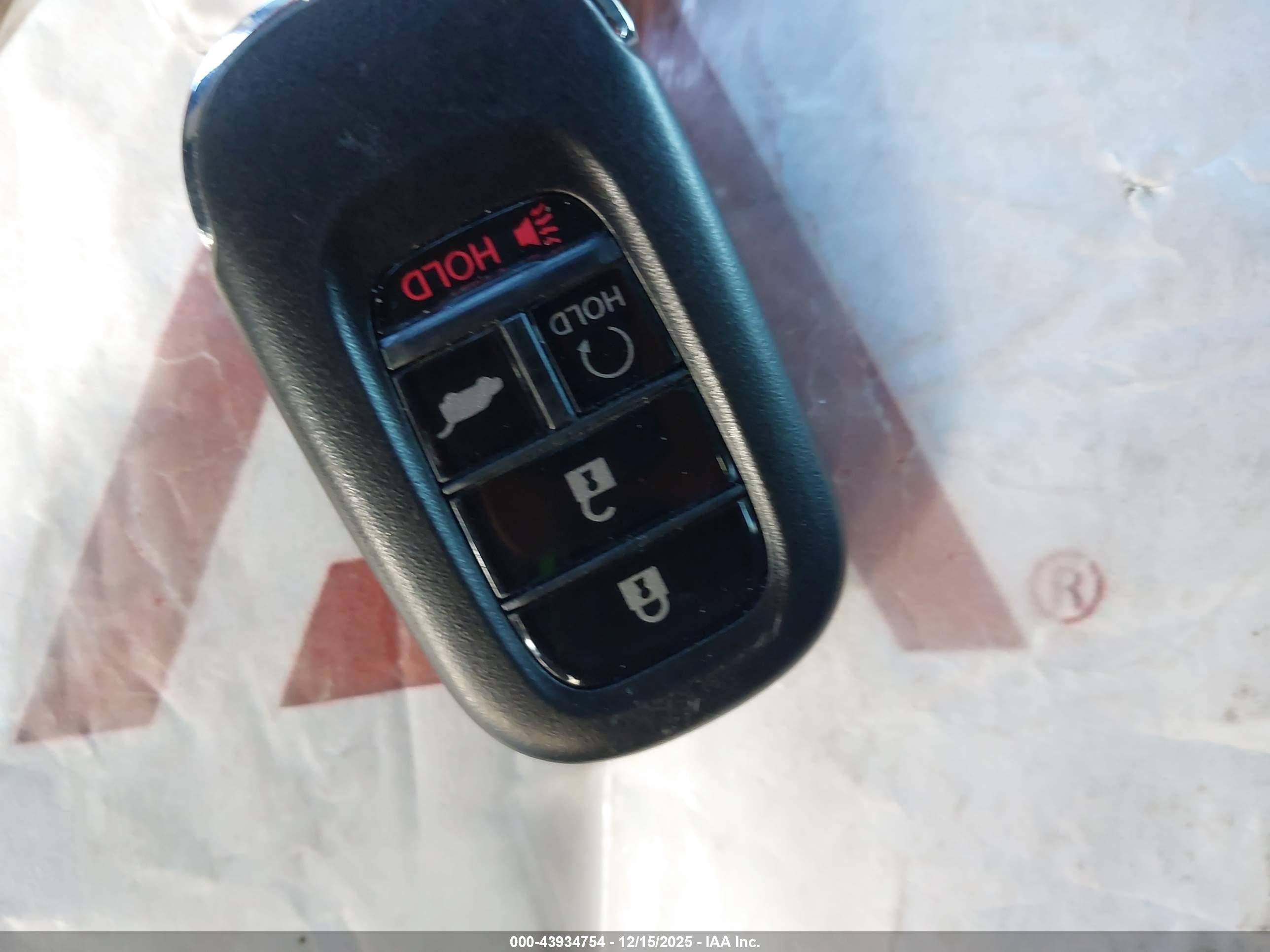 HONDA CR-V image 11