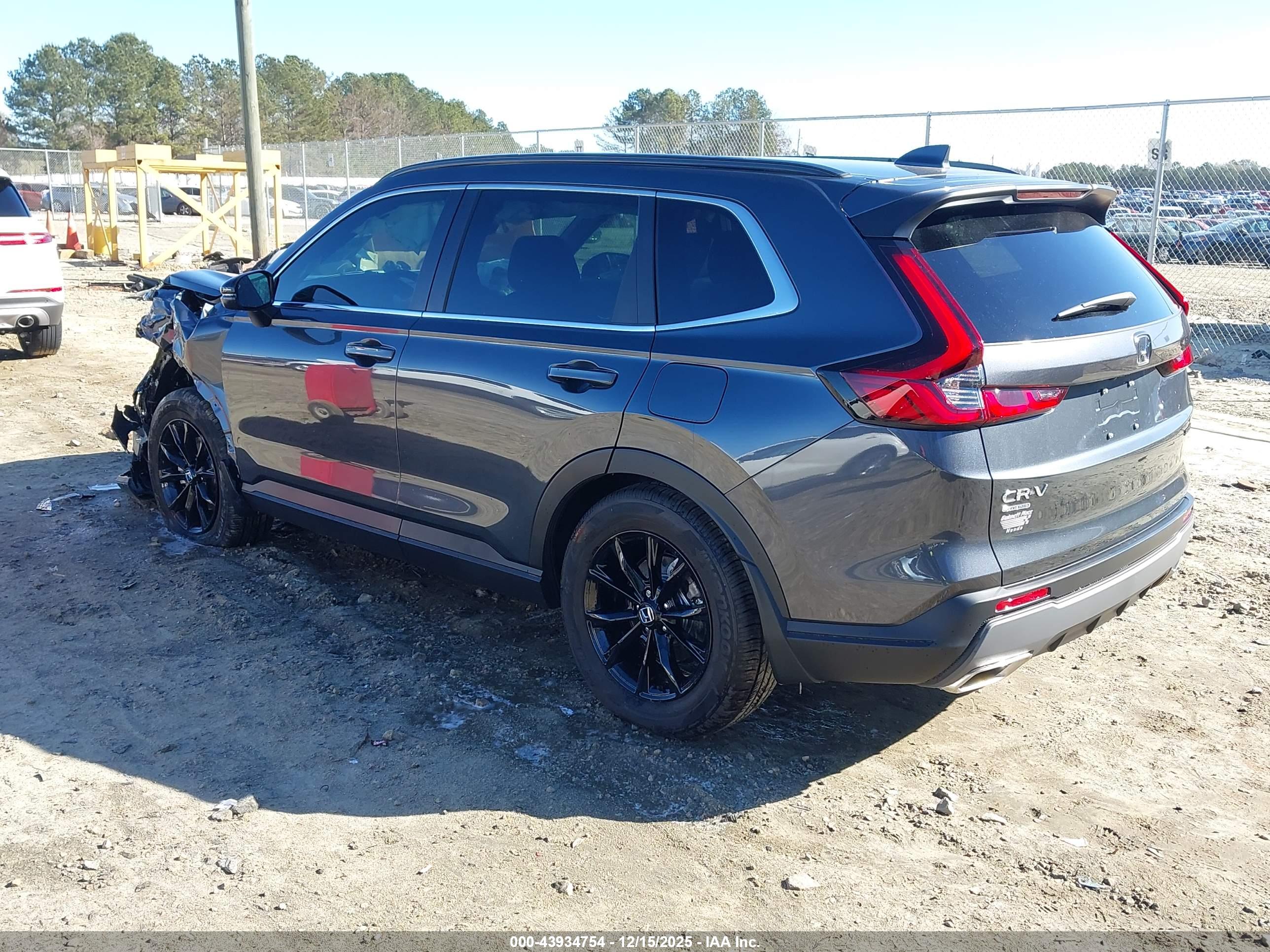 HONDA CR-V image 3