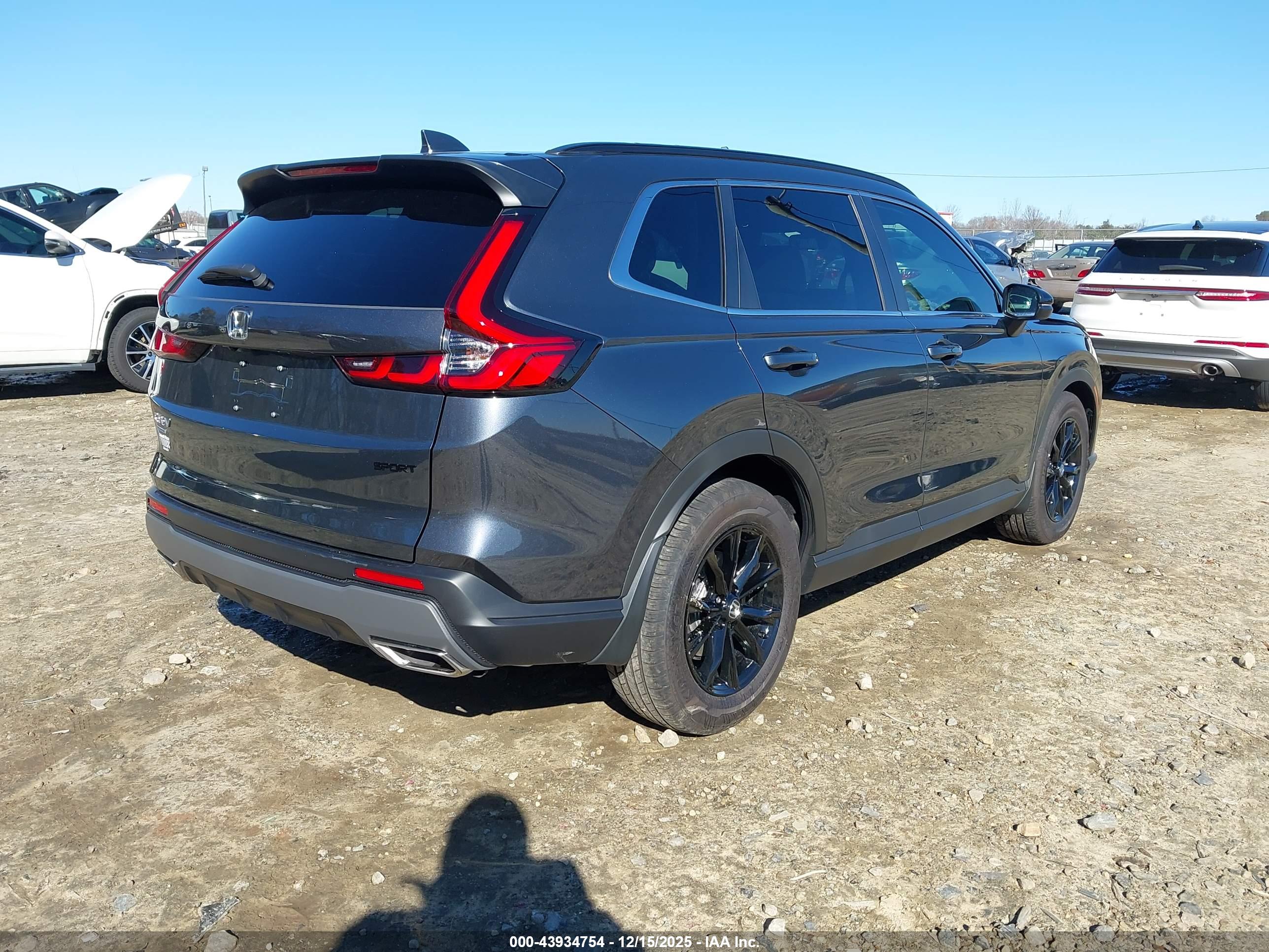 HONDA CR-V image 4