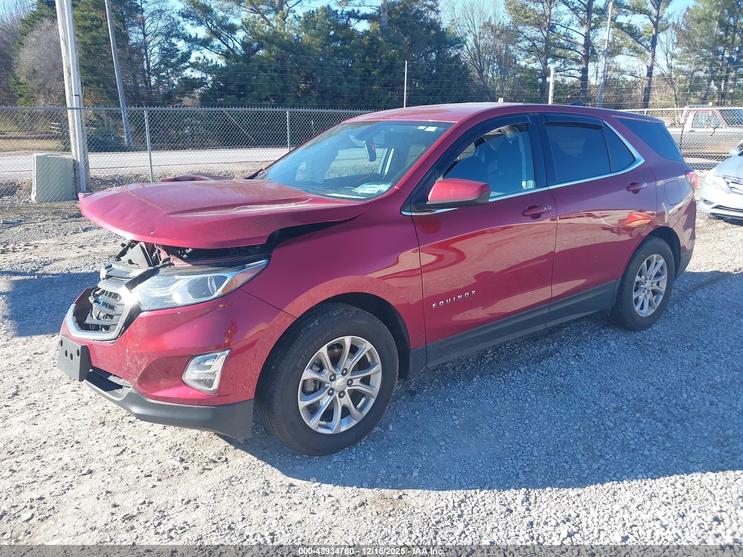 CHEVROLET EQUINOX image 2