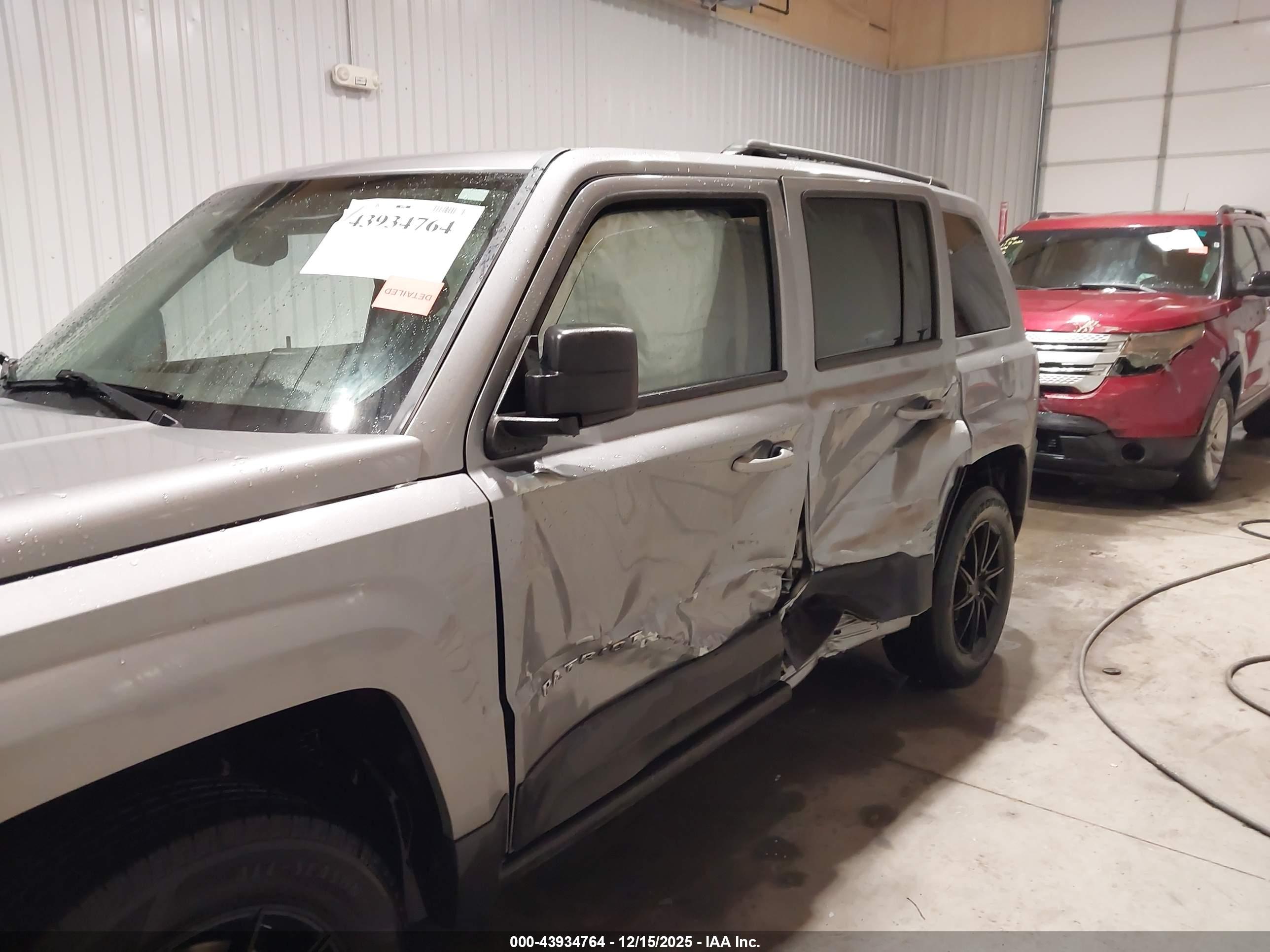 JEEP PATRIOT image 6