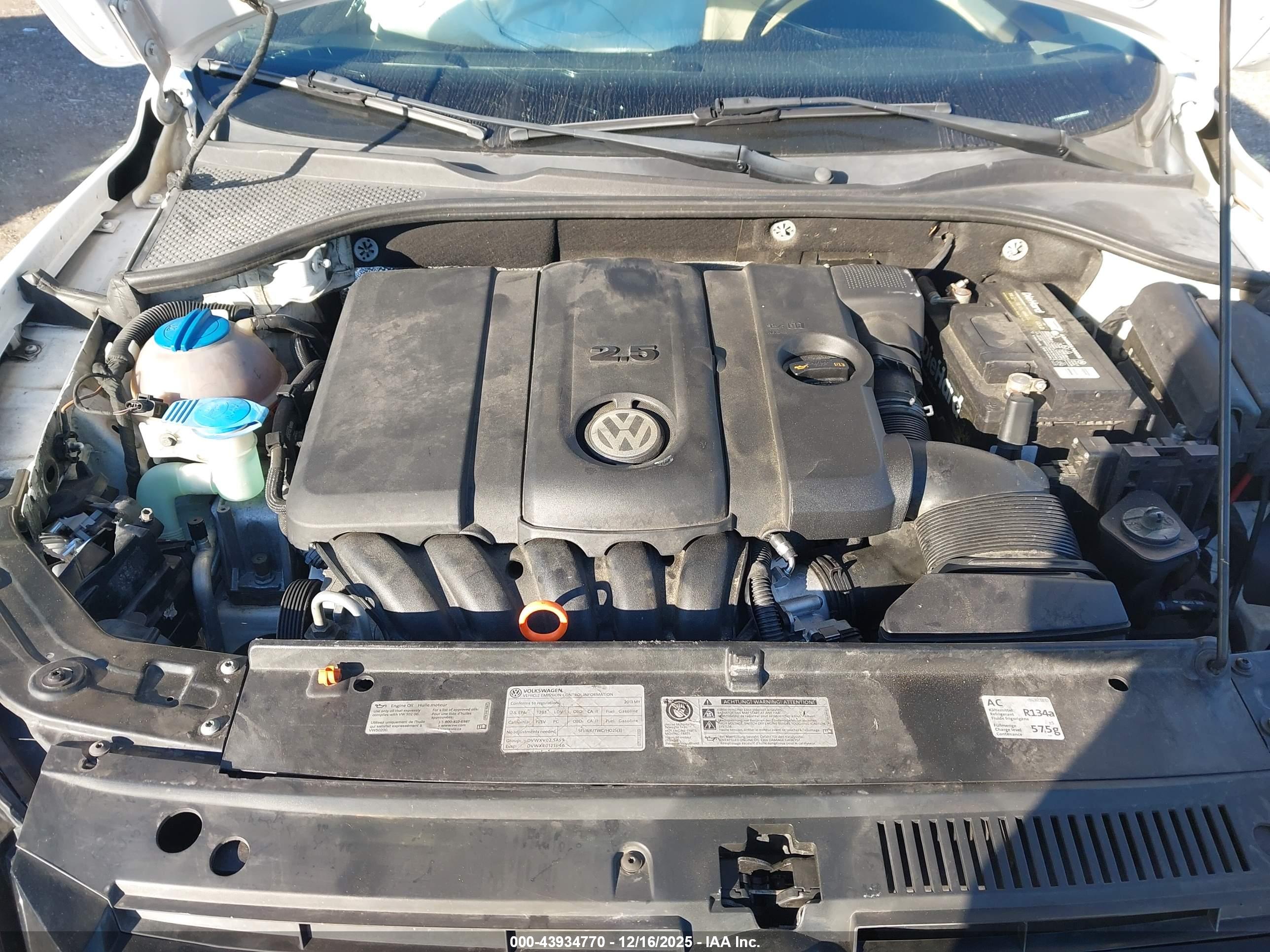 VOLKSWAGEN PASSAT image 10