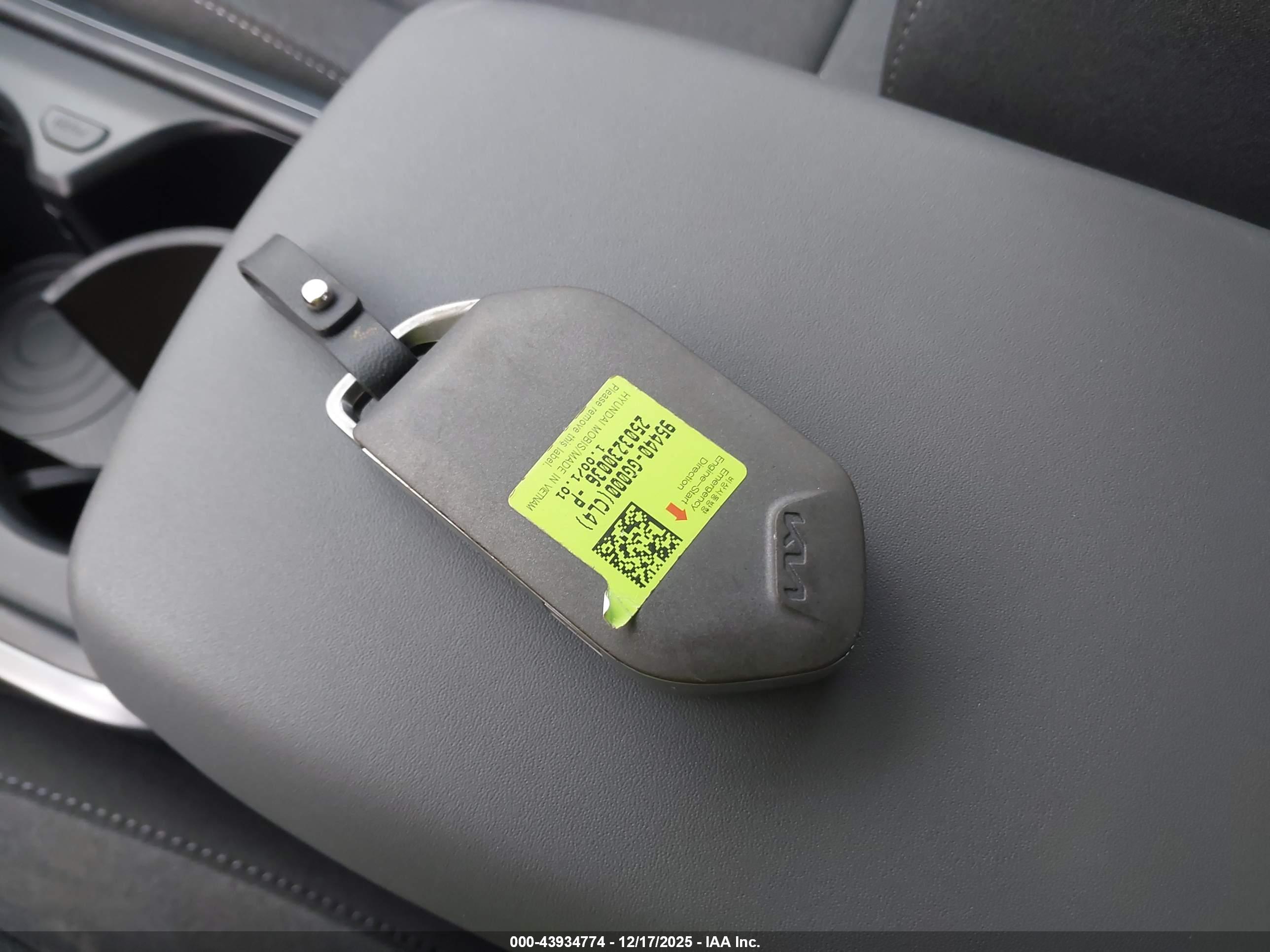 KIA K4 image 11