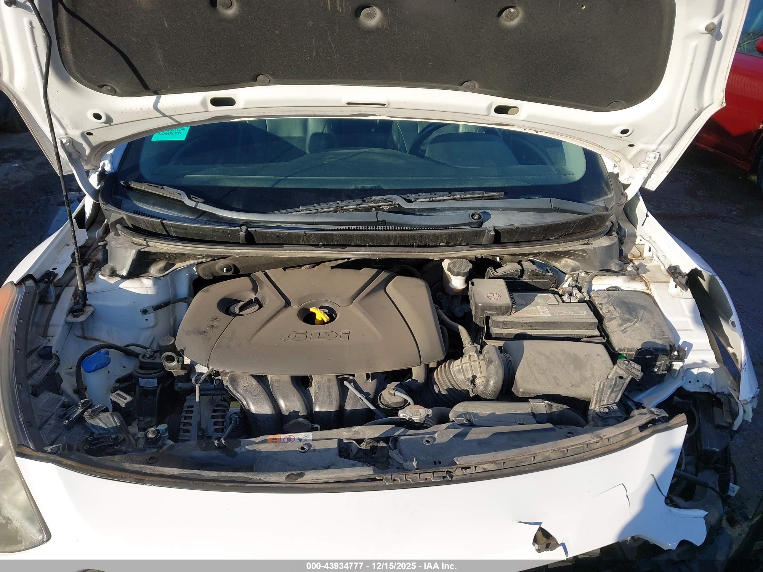 HYUNDAI ELANTRA image 10