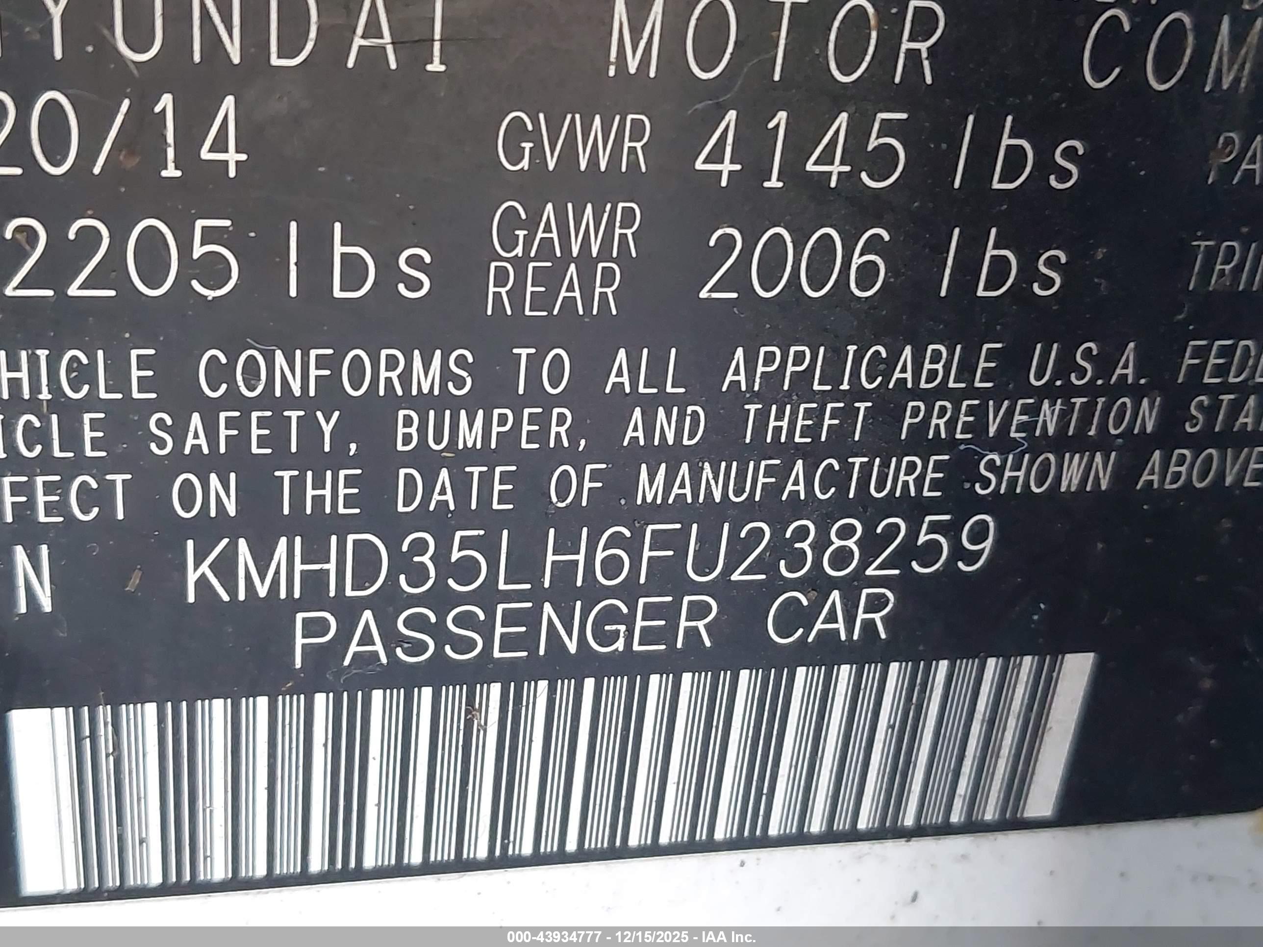 HYUNDAI ELANTRA image 9
