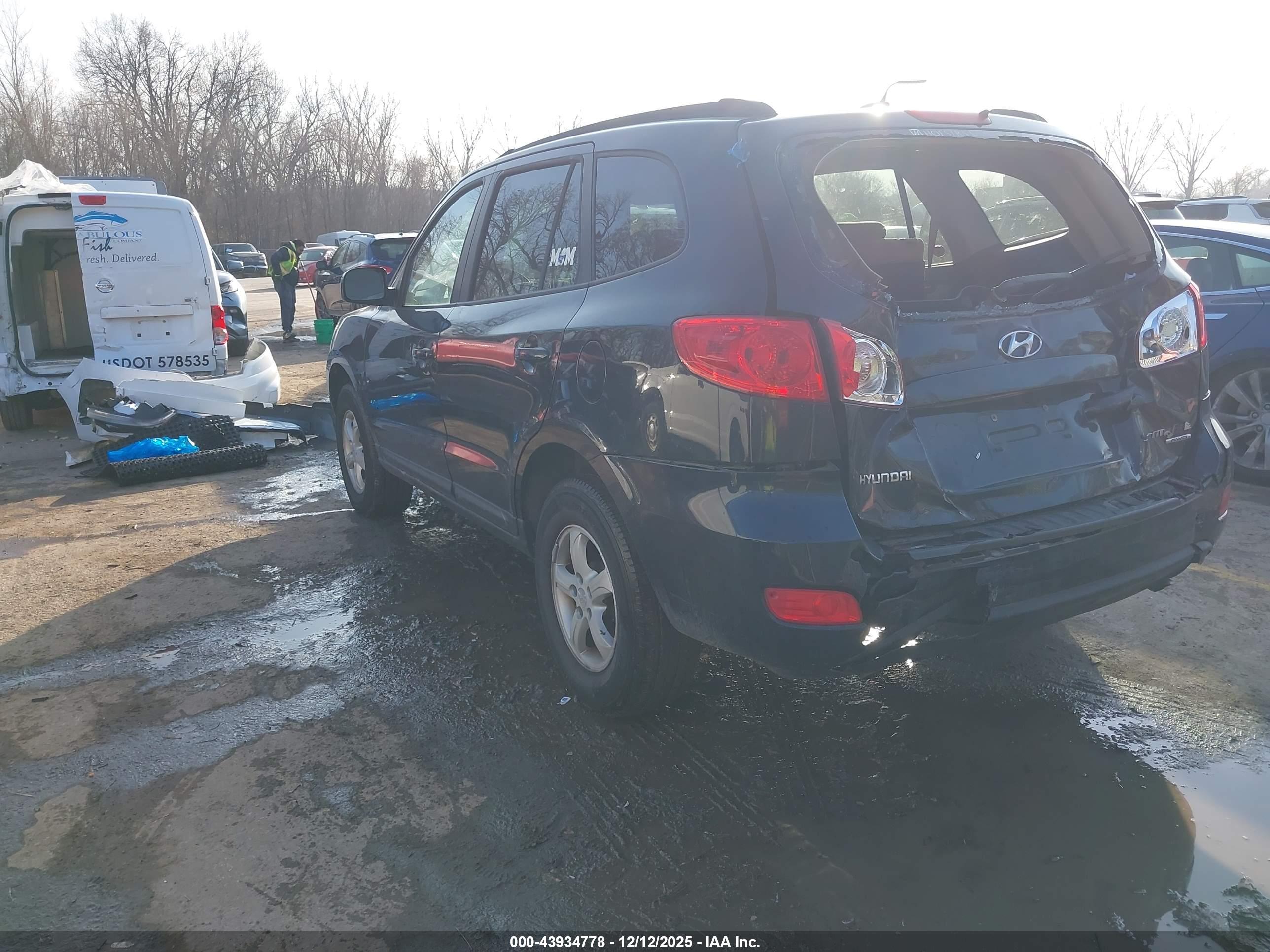 HYUNDAI SANTA image 3