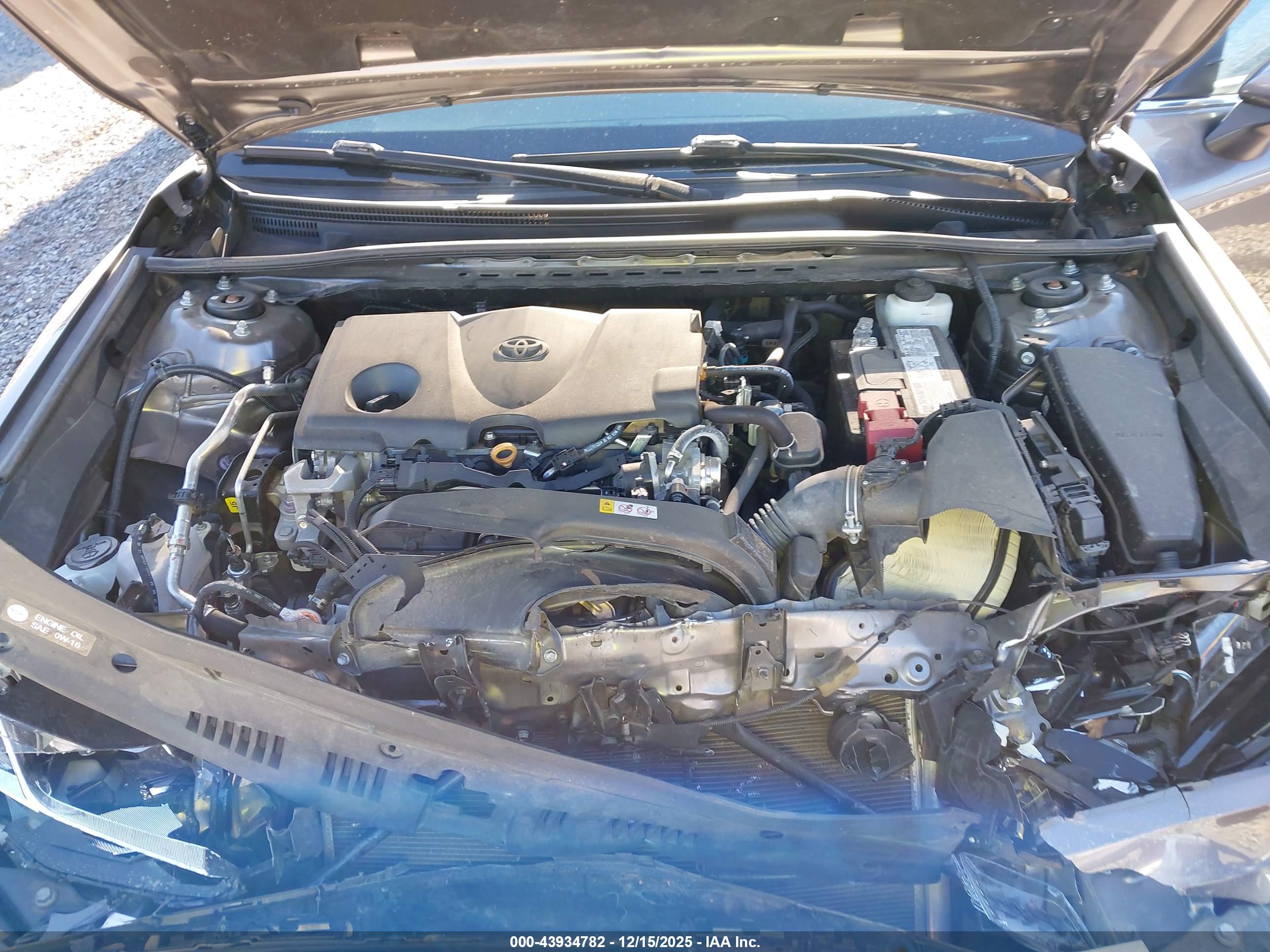 TOYOTA CAMRY image 10