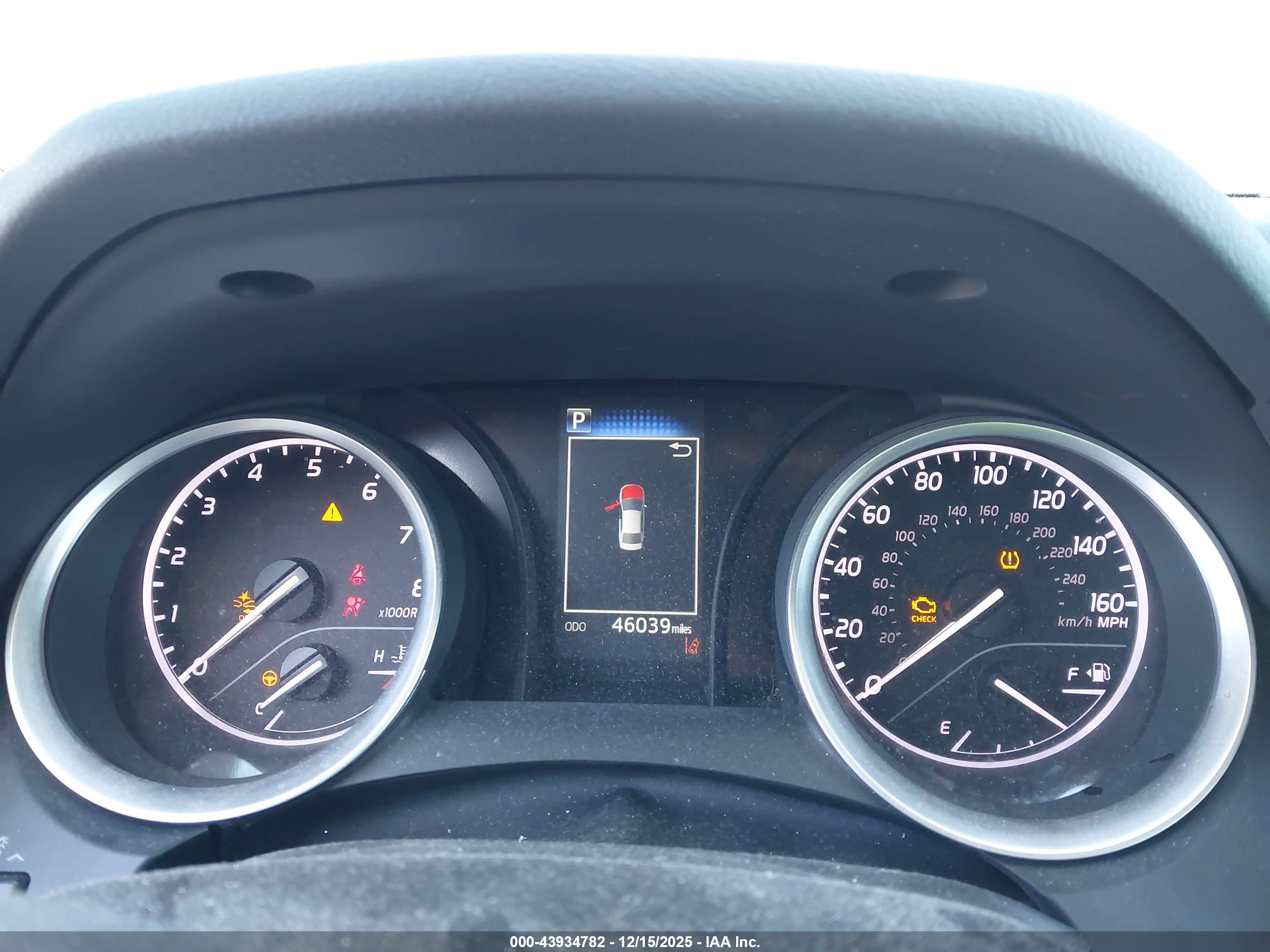 TOYOTA CAMRY image 7