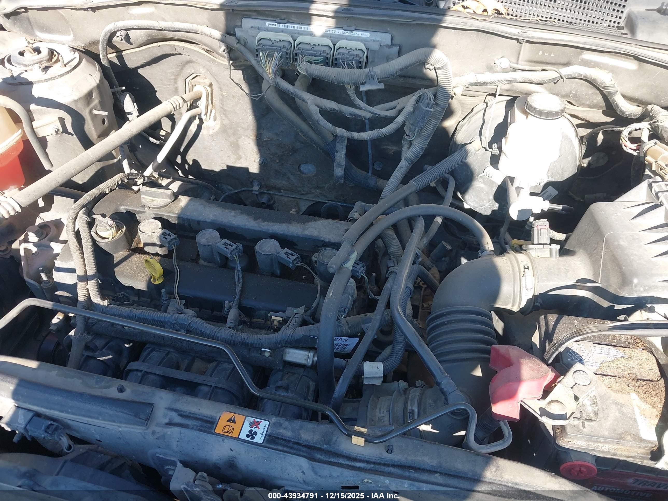 FORD ESCAPE image 10