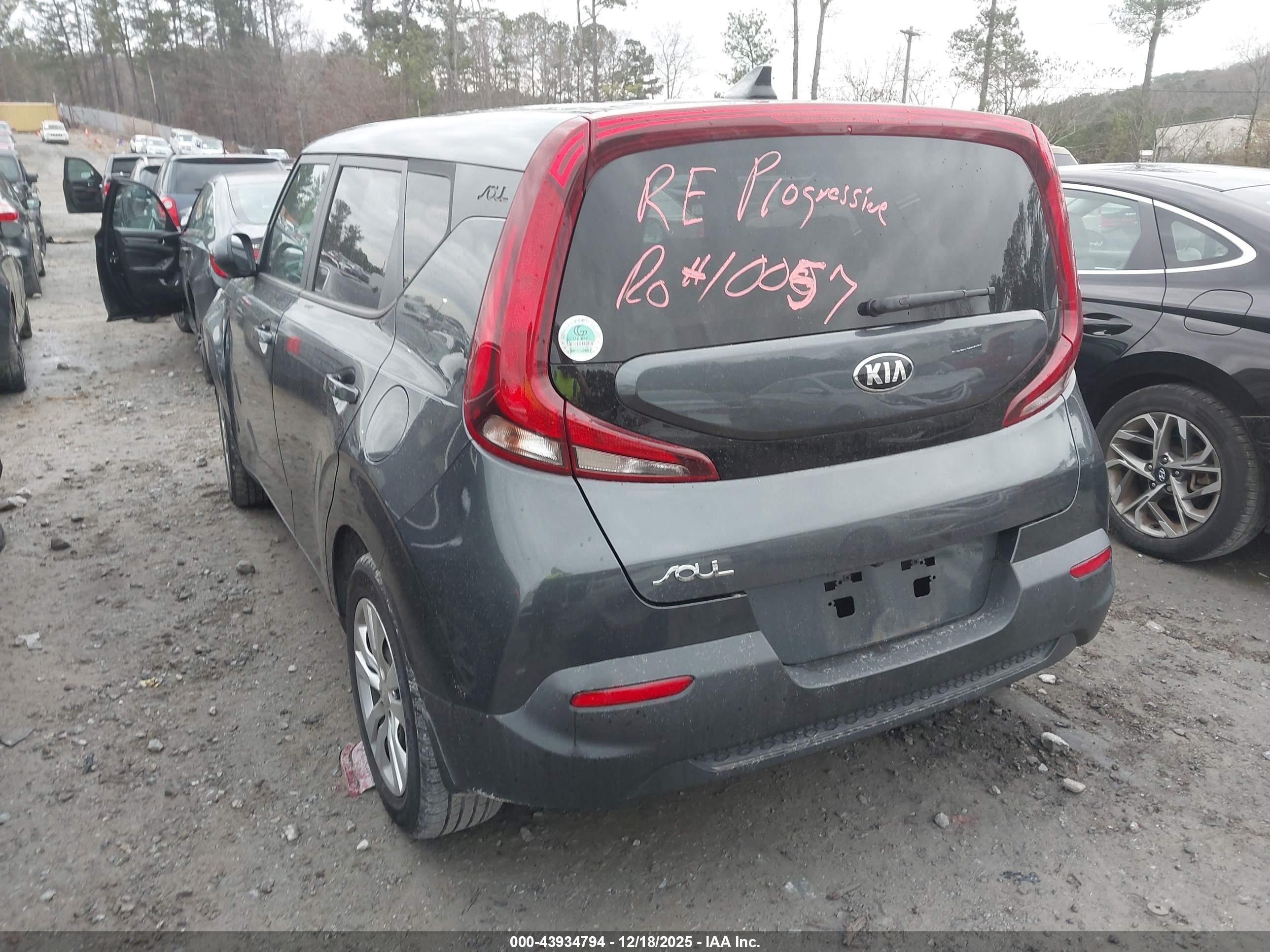 KIA SOUL image 3