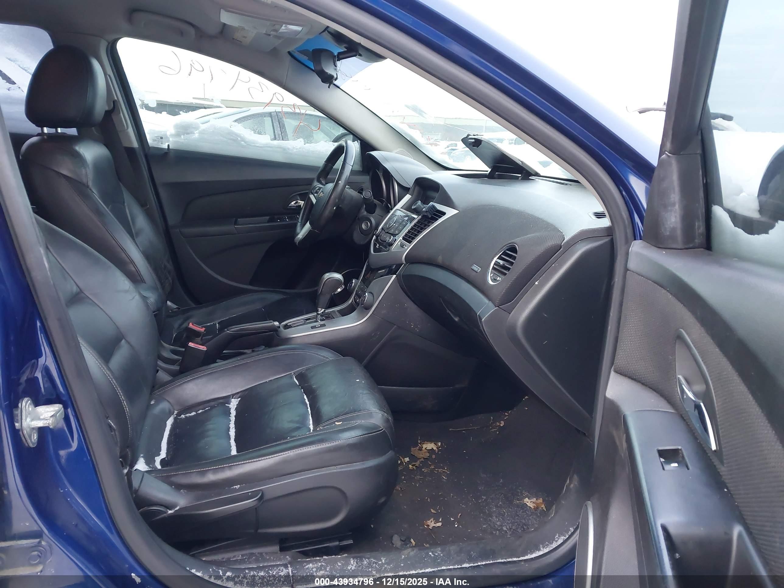 CHEVROLET CRUZE image 5
