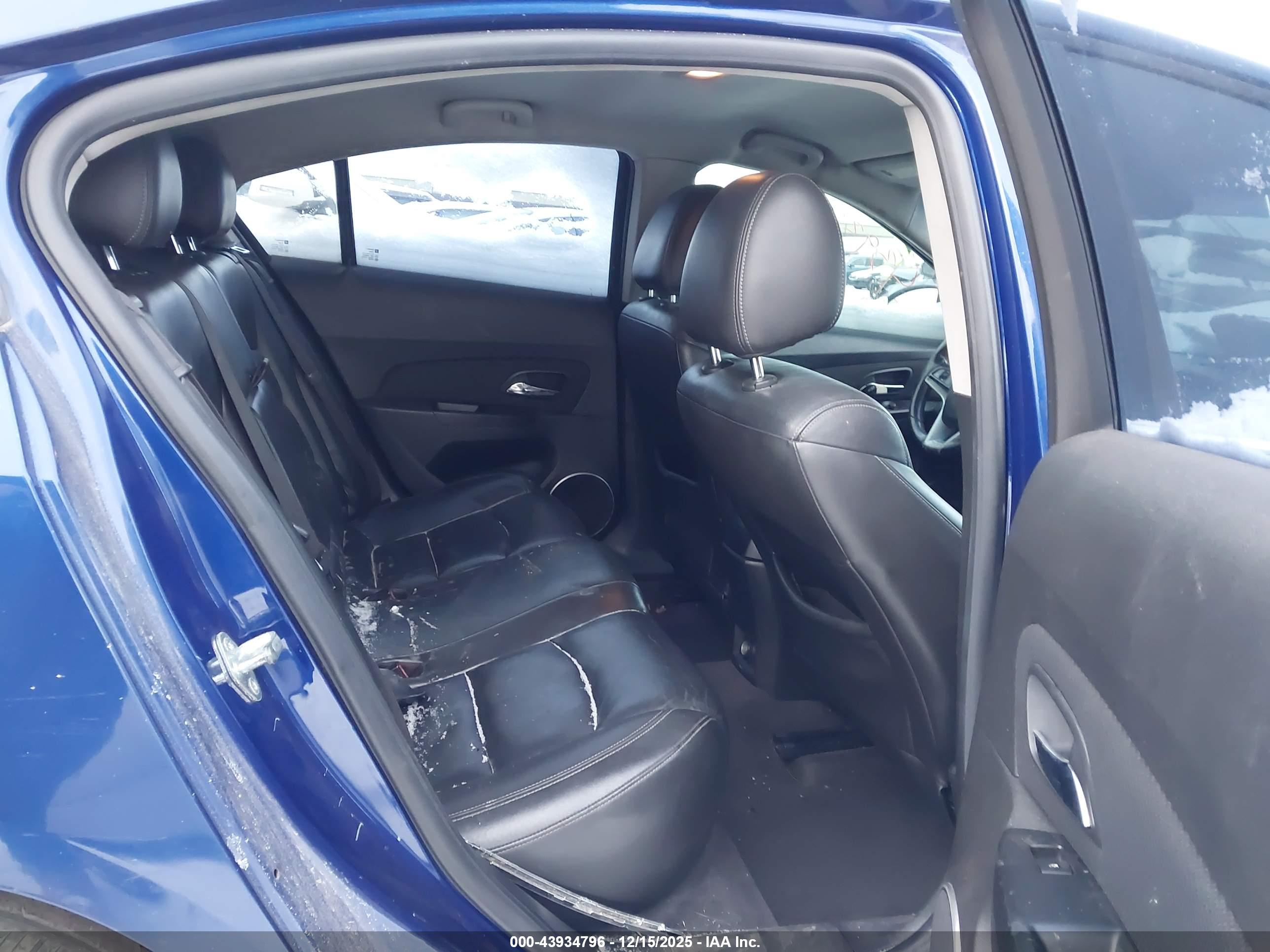 CHEVROLET CRUZE image 8