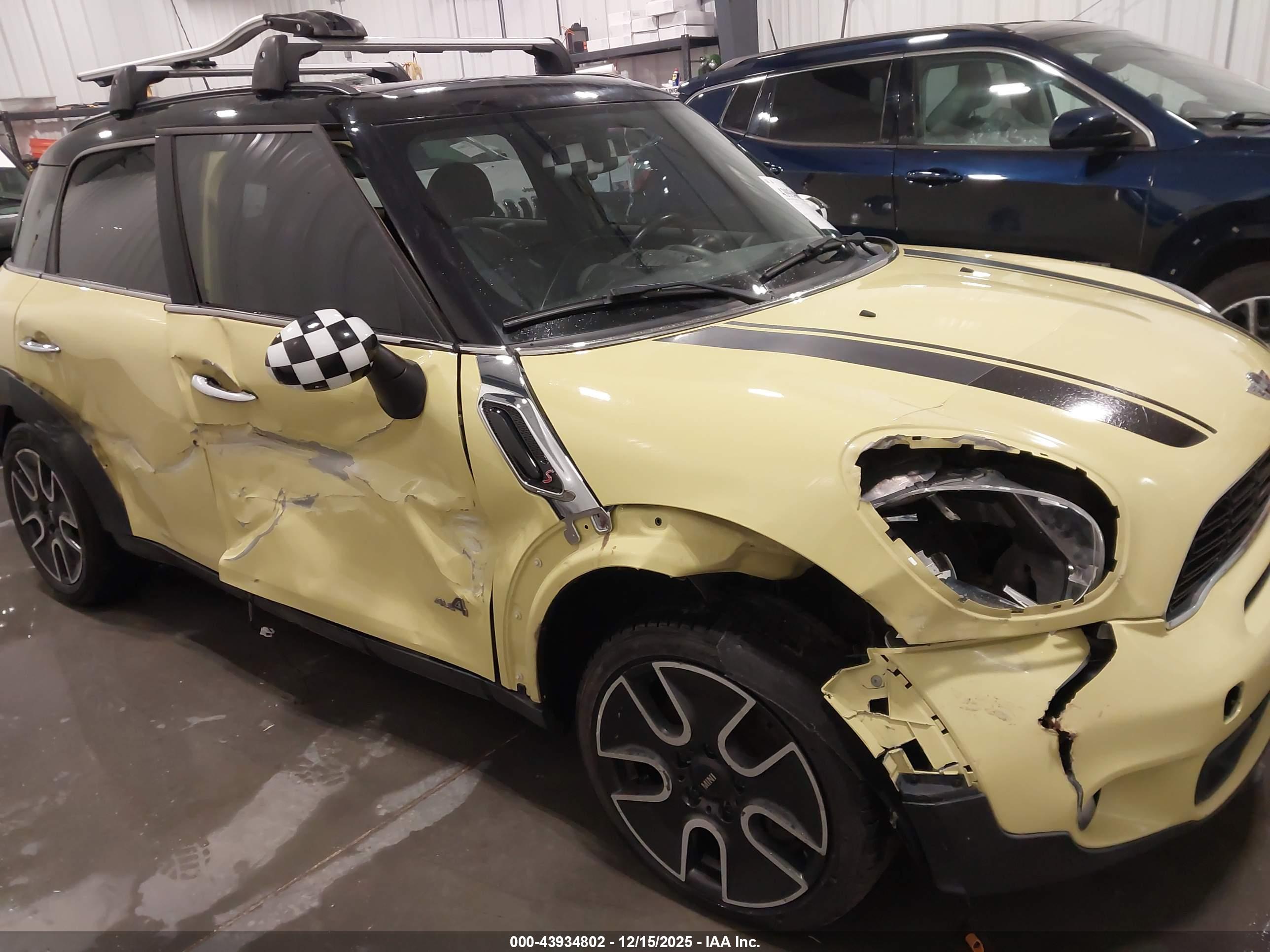 MINI COOPER image 6