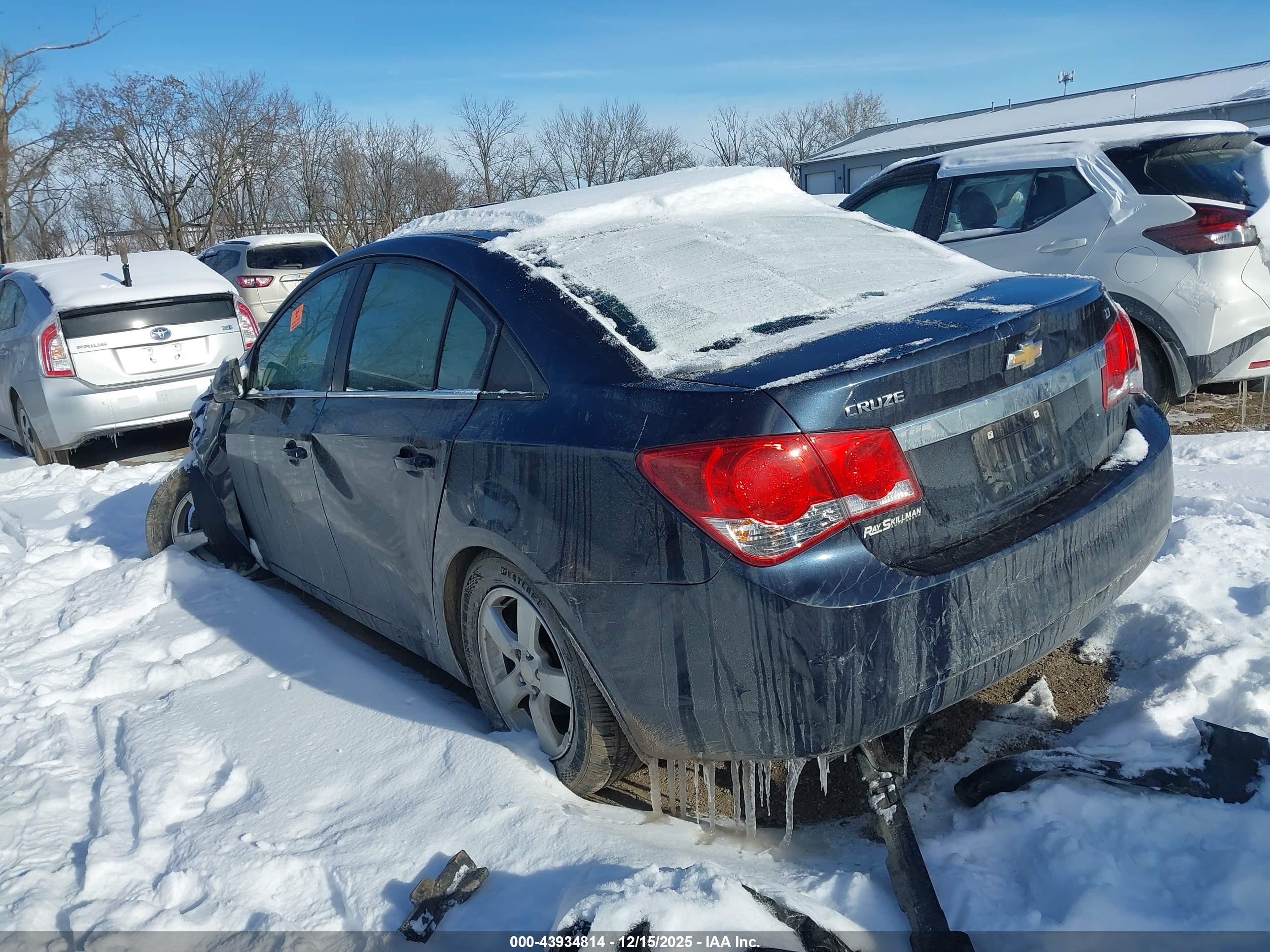 CHEVROLET CRUZE image 3