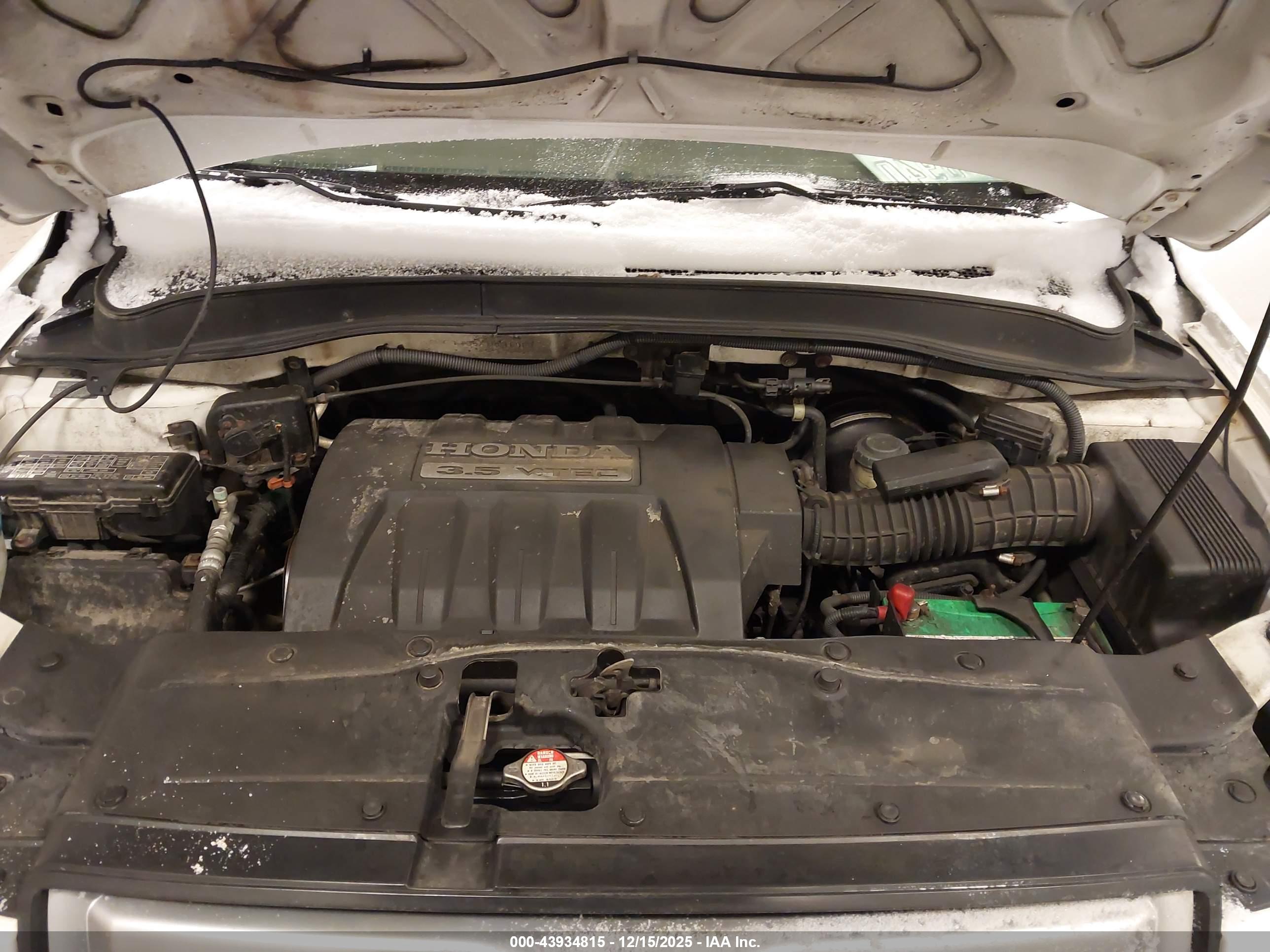 HONDA PILOT image 10