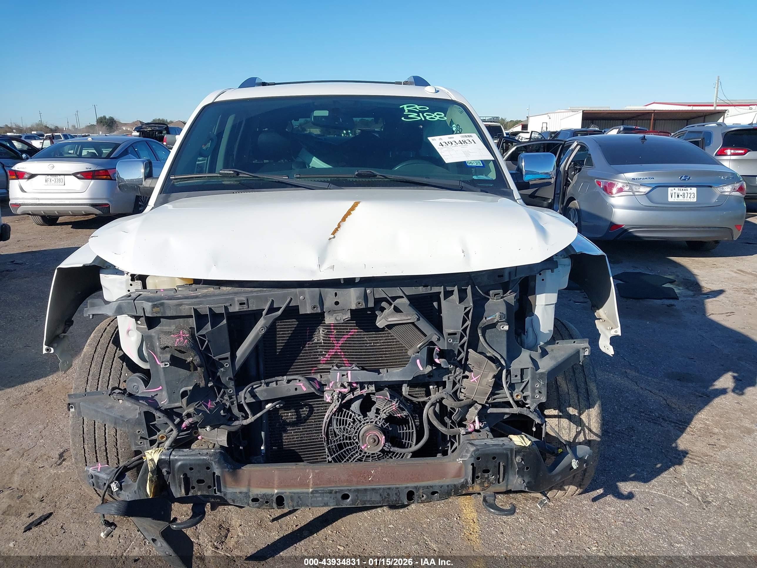 NISSAN ARMADA image 6
